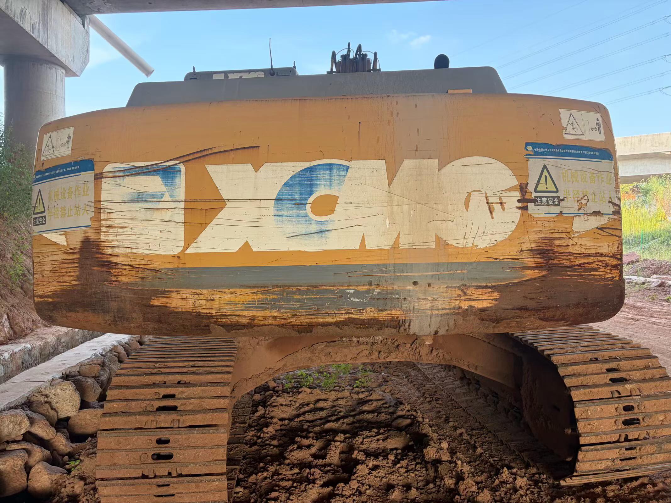 Buy XCMG XE215 Used Excavator / 1