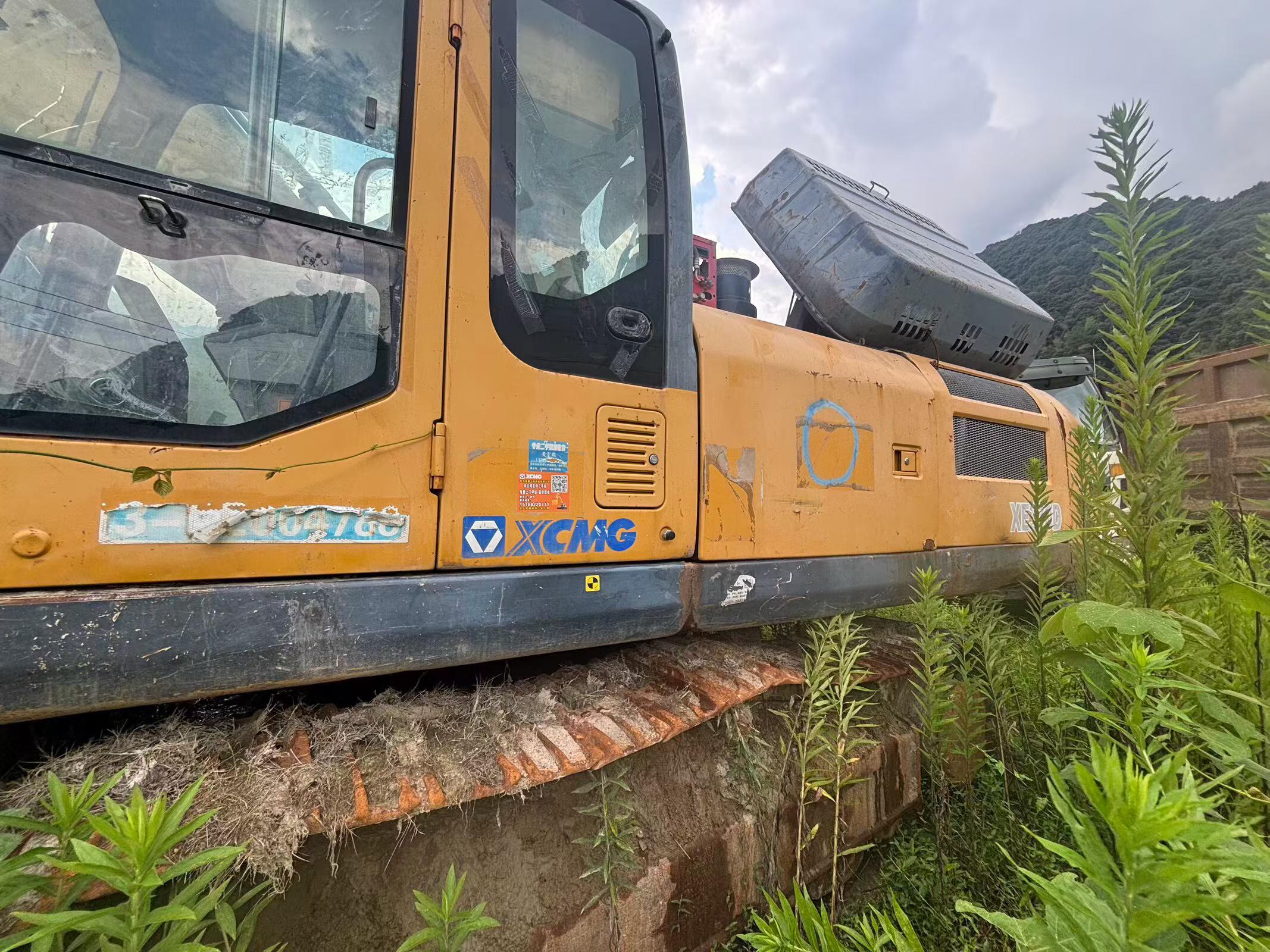 Buy XCMG XE370 Used Excavator / 9