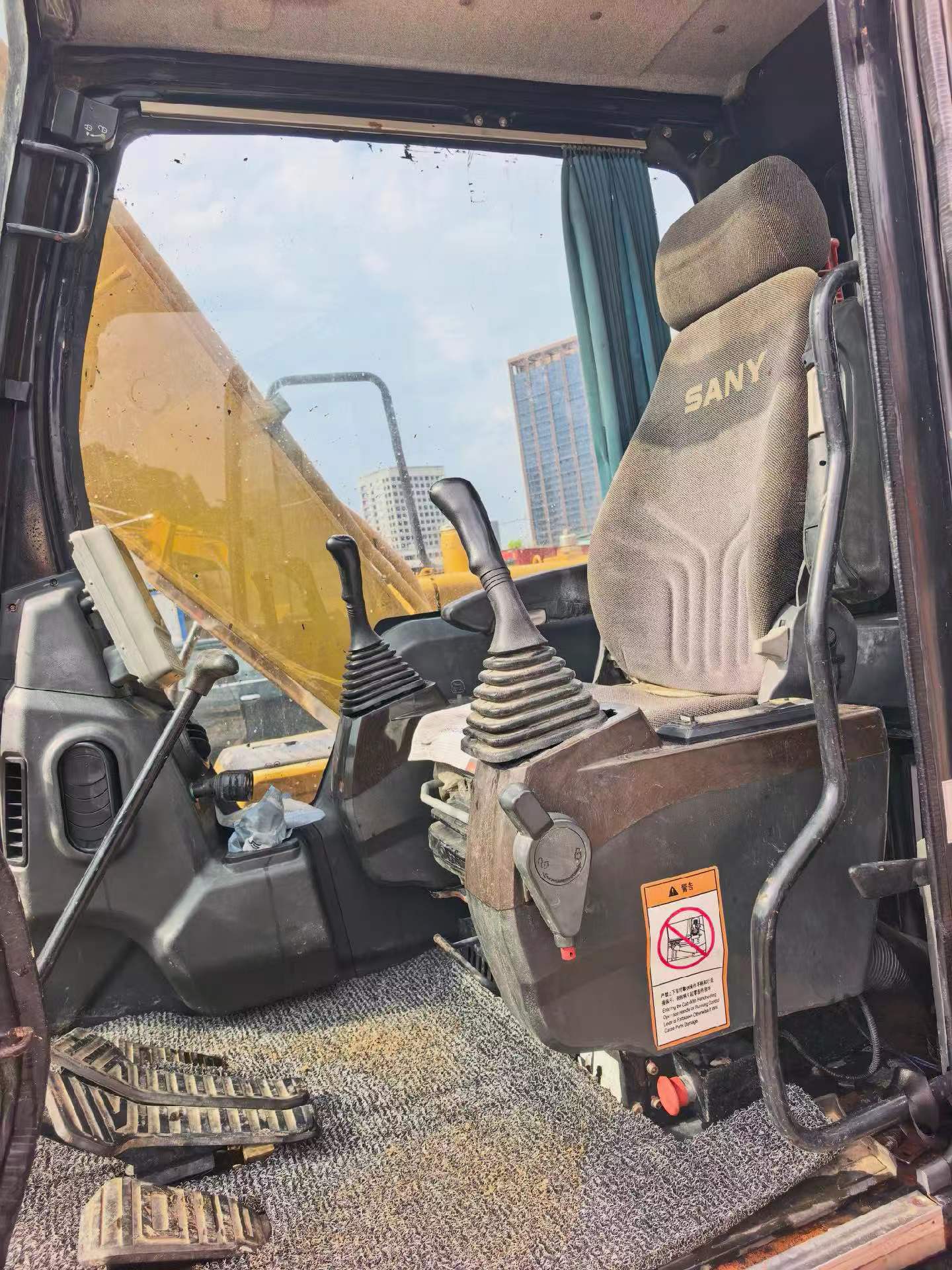 Buy Sany SY125C Used Excavator / 6 Buy Sany SY125C Used Excavator / 6