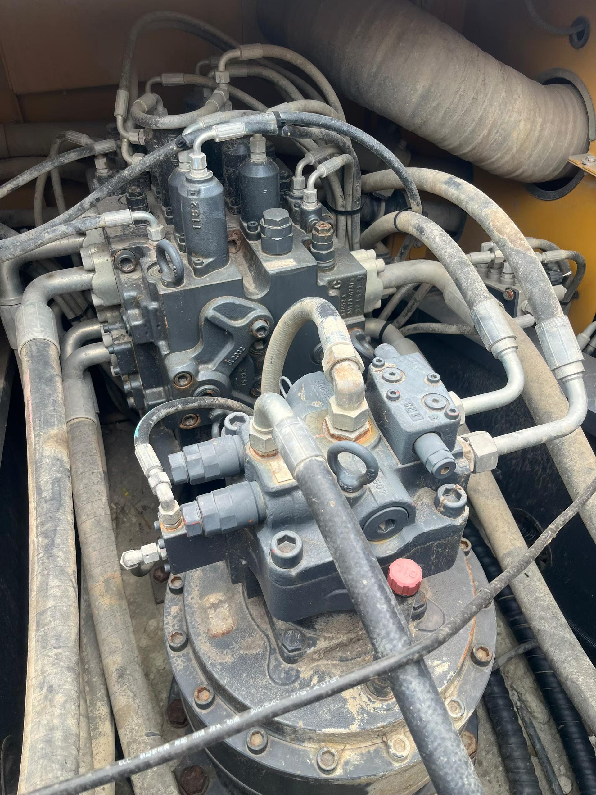 Buy XCMG XE380K Used Excavator / 7 Buy XCMG XE380K Used Excavator / 7