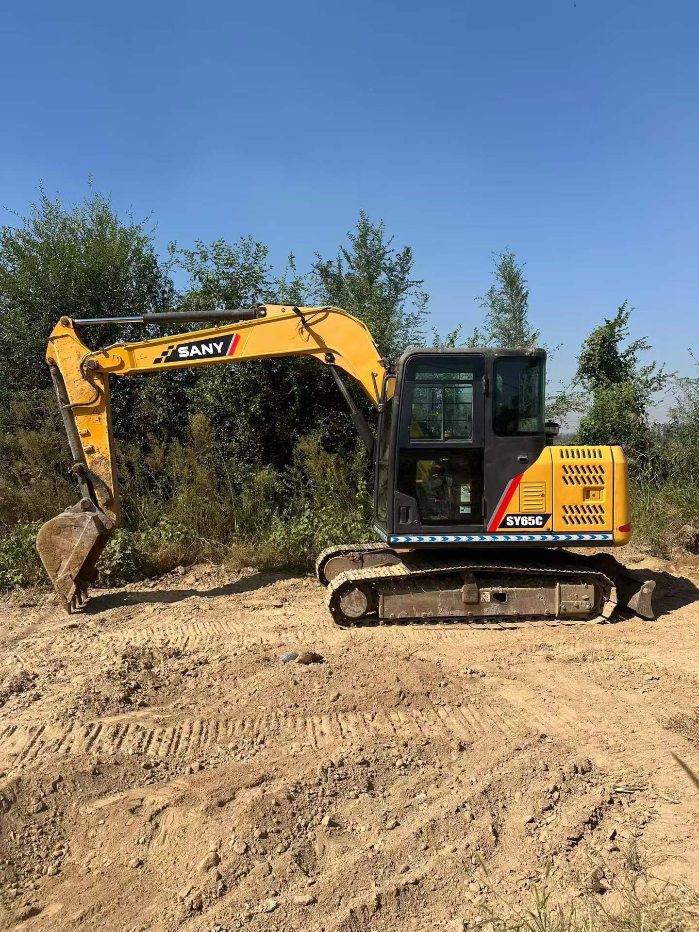 Buy Sany SY65C Used Excavator / 1