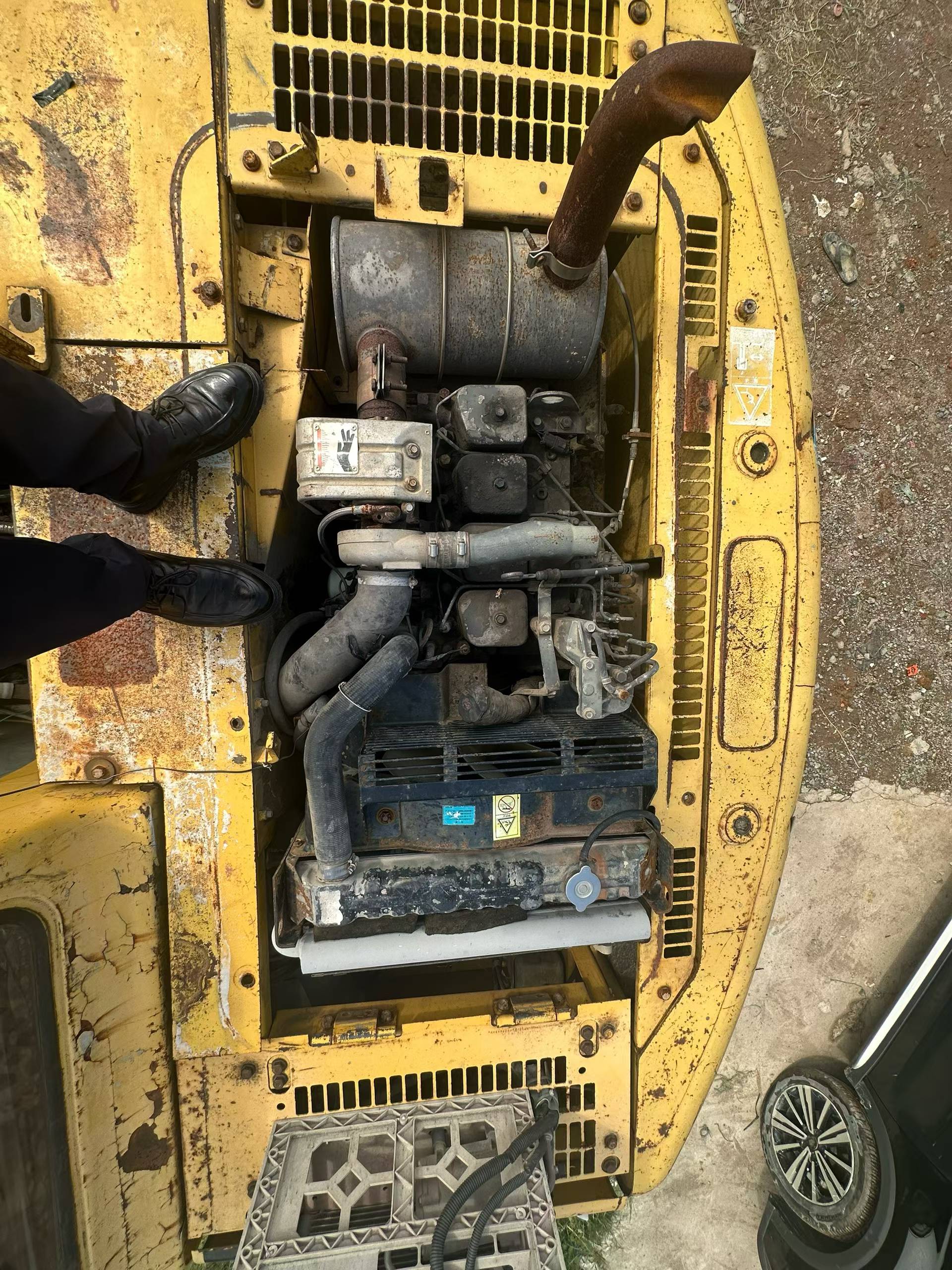 Buy Komatsu PC120 Used Excavator / 2 Buy Komatsu PC120 Used Excavator / 2