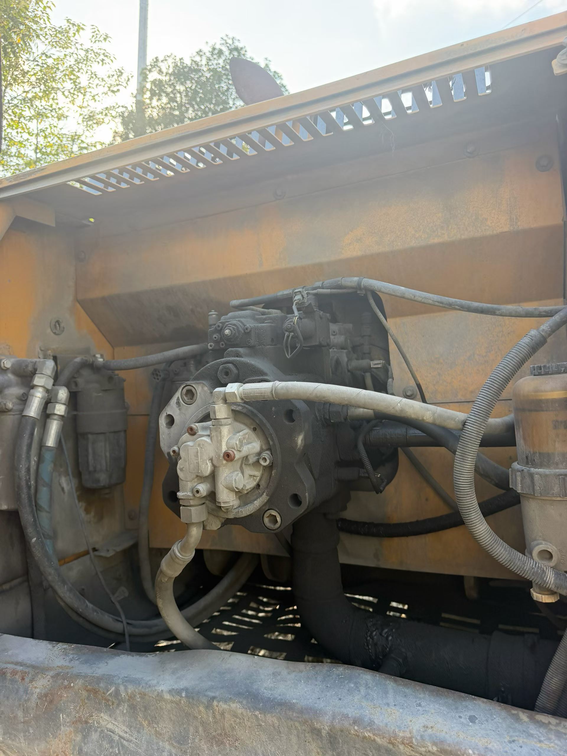 Buy XCMG XE370 Used Excavator / 4 Buy XCMG XE370 Used Excavator / 4