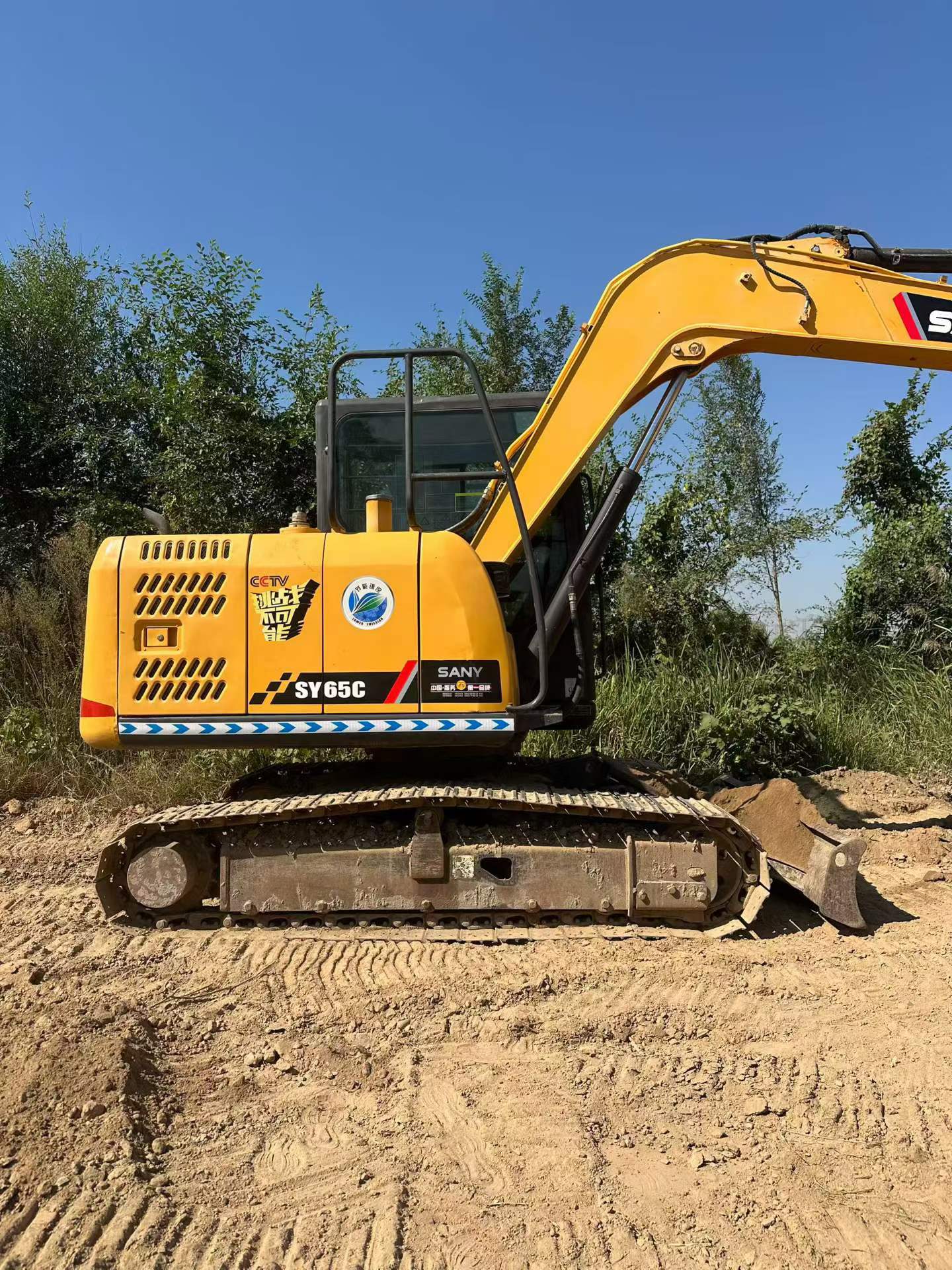 Buy Sany SY65C Used Excavator / 7 Buy Sany SY65C Used Excavator / 7