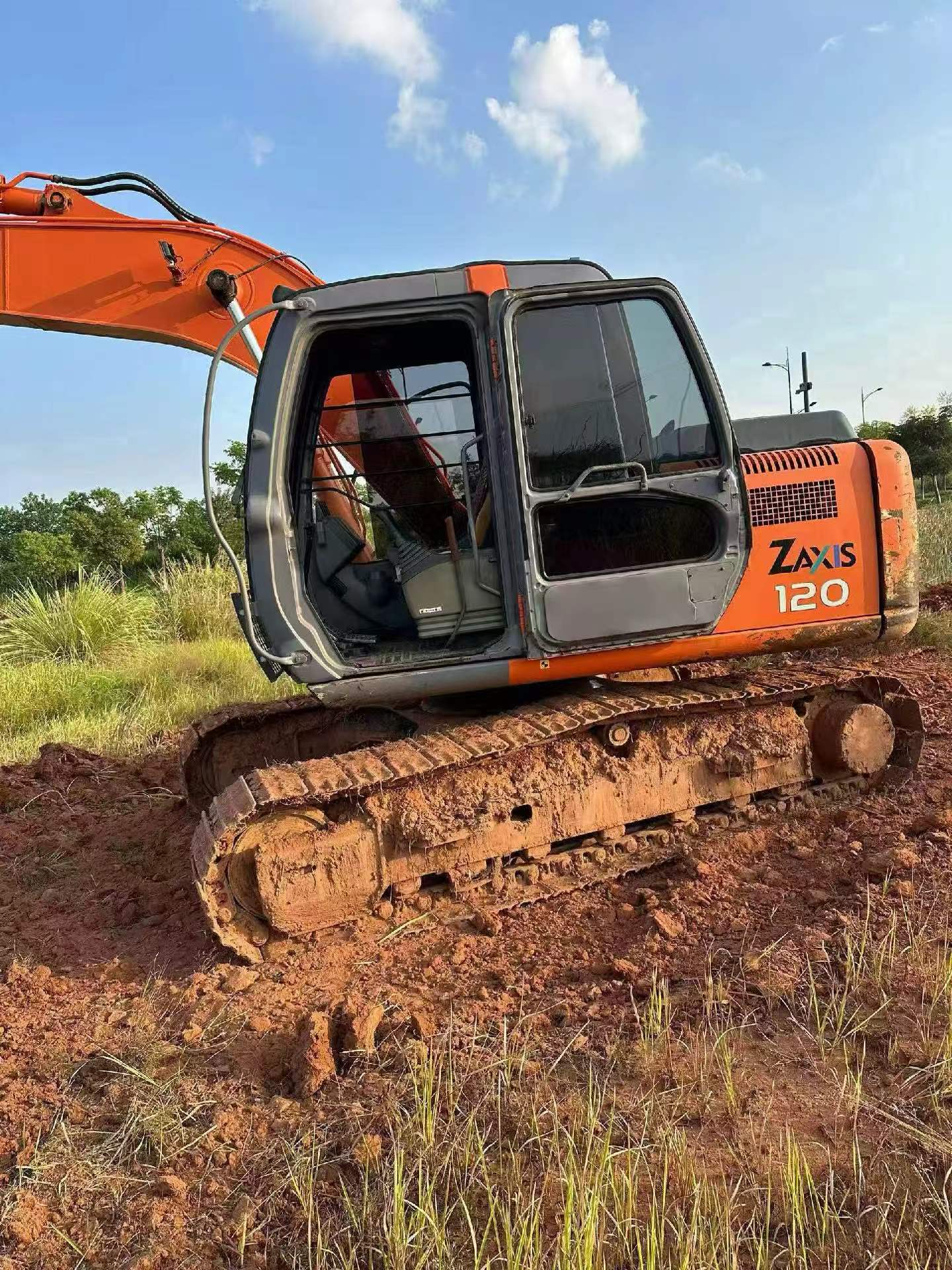 Buy Hitachi EX120-6 Used Excavator / 2 Buy Hitachi EX120-6 Used Excavator / 2