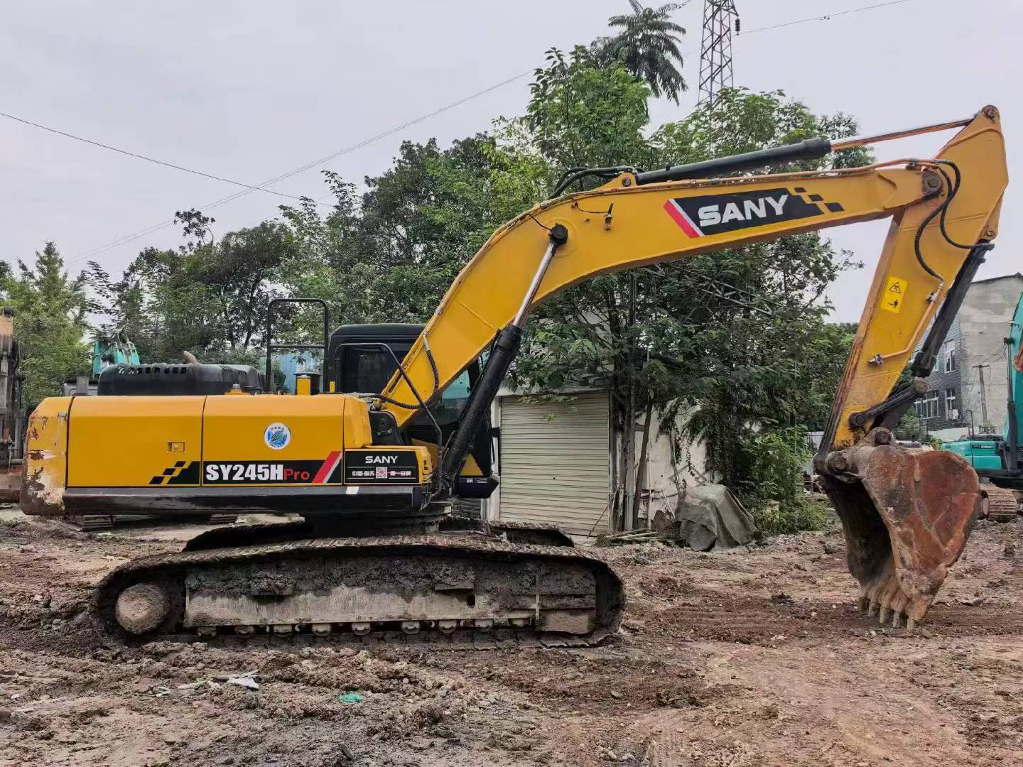 Buy Sany SY245H Used Excavator / 3 Buy Sany SY245H Used Excavator / 3