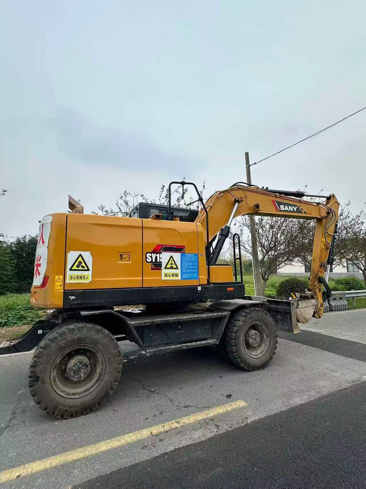 Buy Sany SY155C Used Excavator / 3 Buy Sany SY155C Used Excavator / 3
