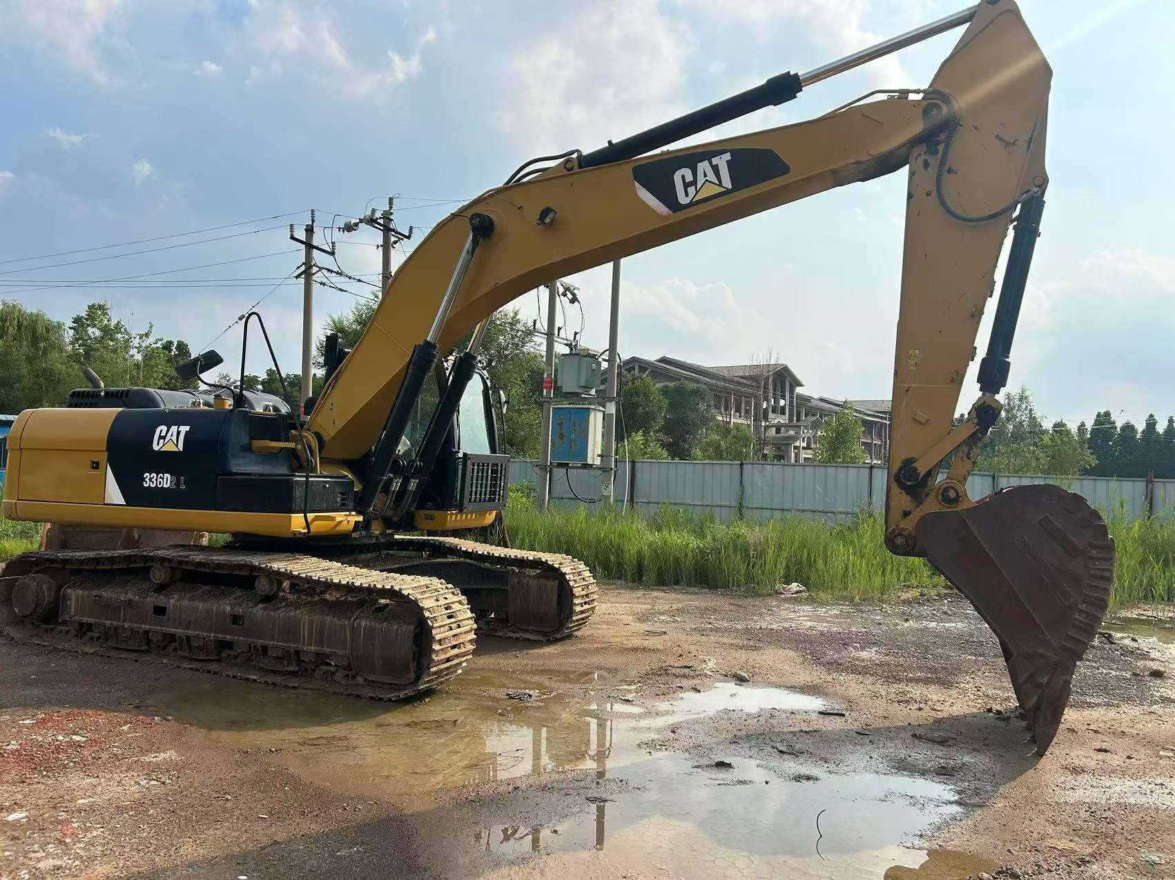 Buy Caterpillar 330B Used Excavator / 6 Buy Caterpillar 330B Used Excavator / 6