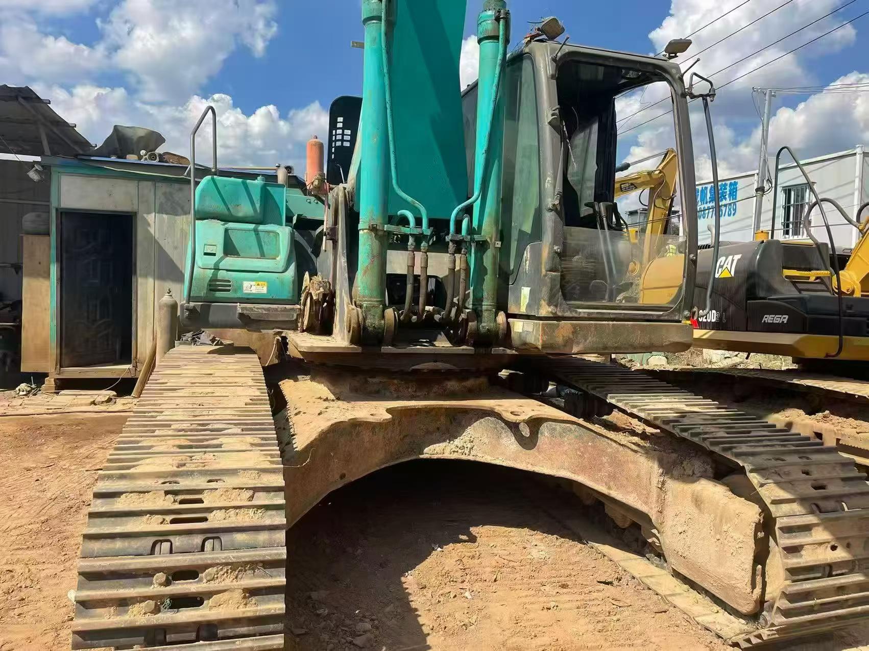 Buy Kobelco SK350-8 Used Excavator / 2 Buy Kobelco SK350-8 Used Excavator / 2