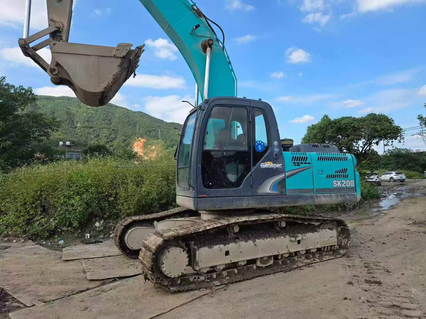 Buy Kobelco SK2008 Used Excavator / 2 Buy Kobelco SK2008 Used Excavator / 2
