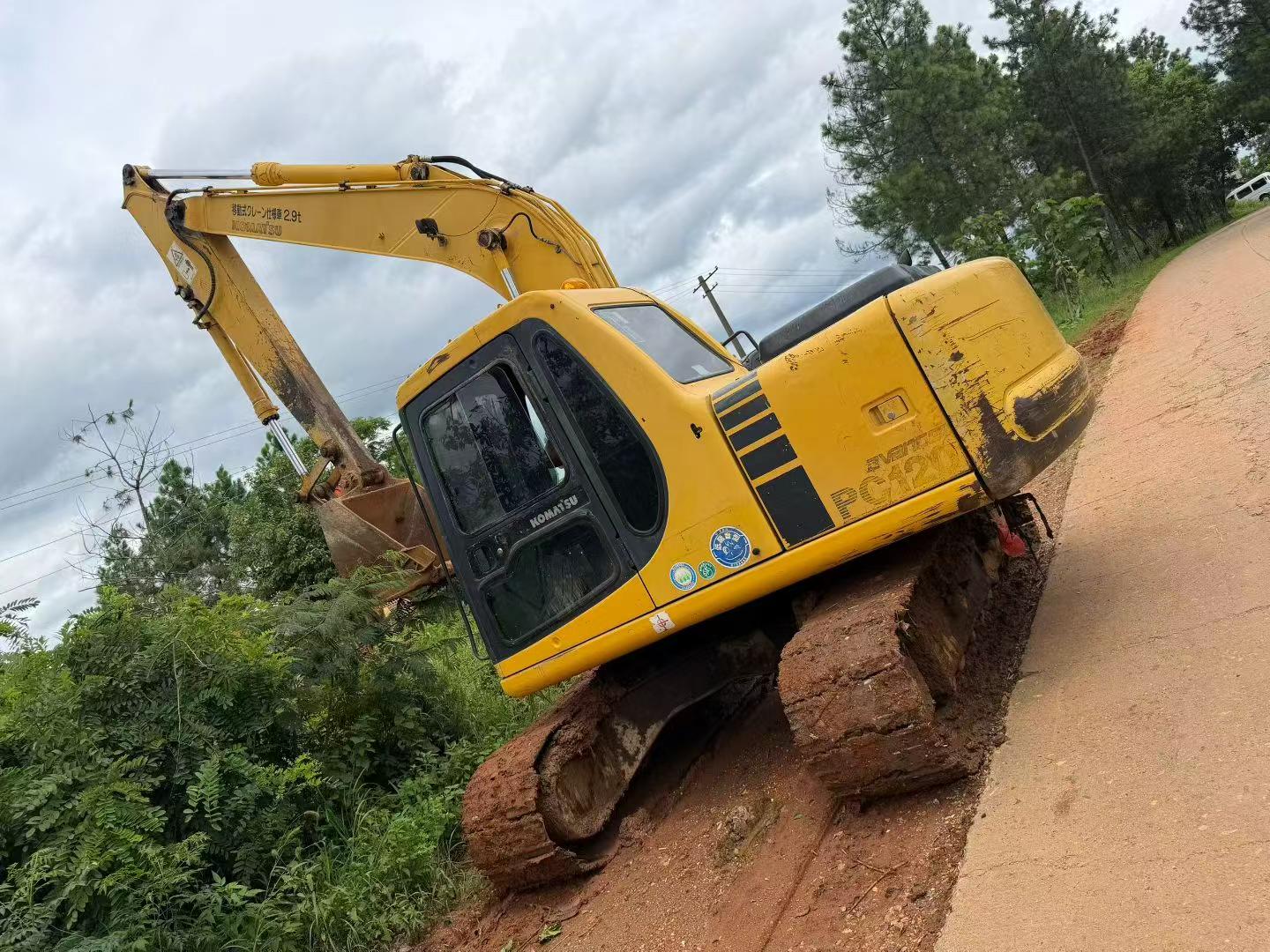 Buy Komatsu PC120 Used Excavator / 1