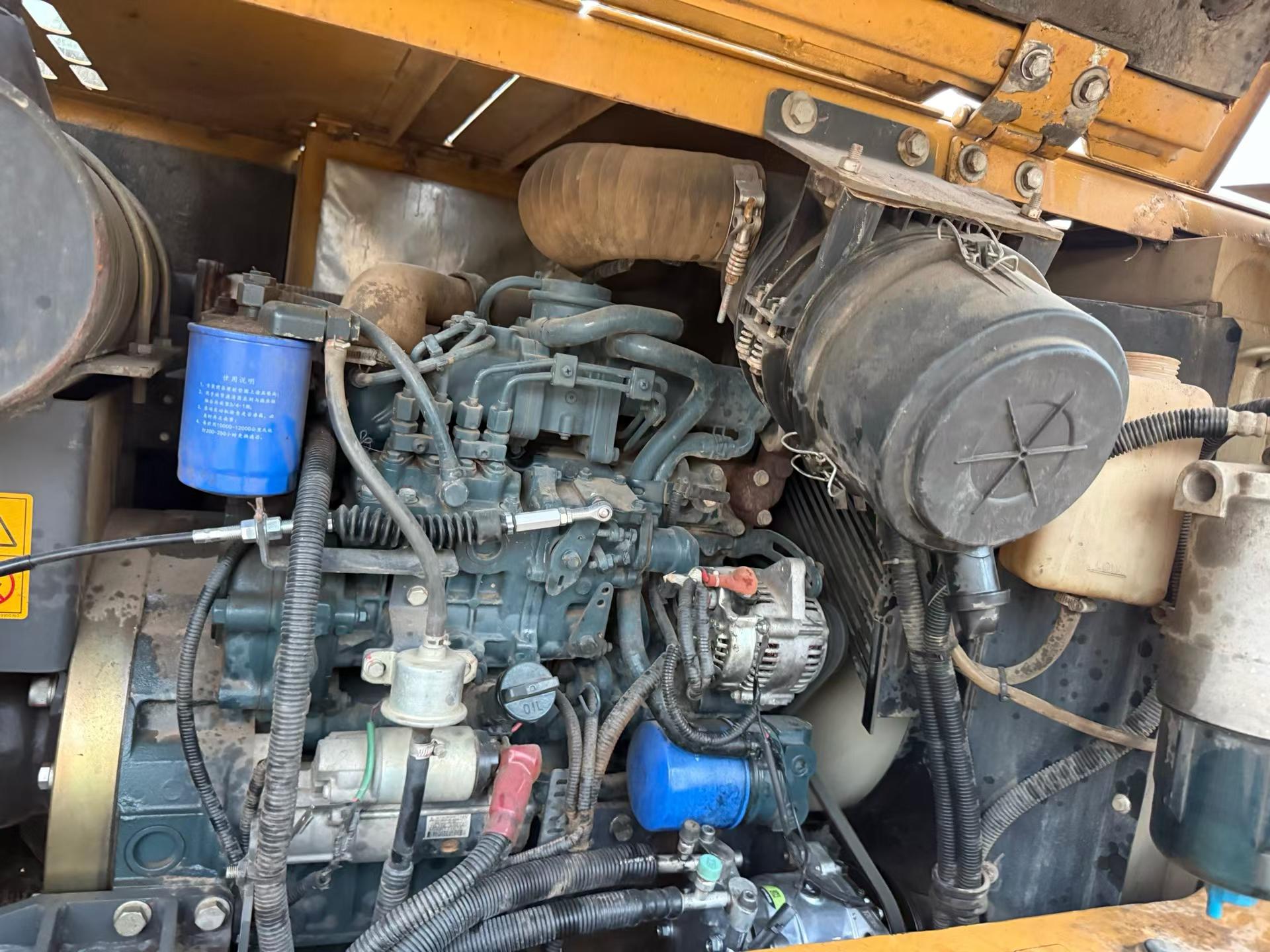 Buy XCMG XE75C Used Excavator / 4 Buy XCMG XE75C Used Excavator / 4