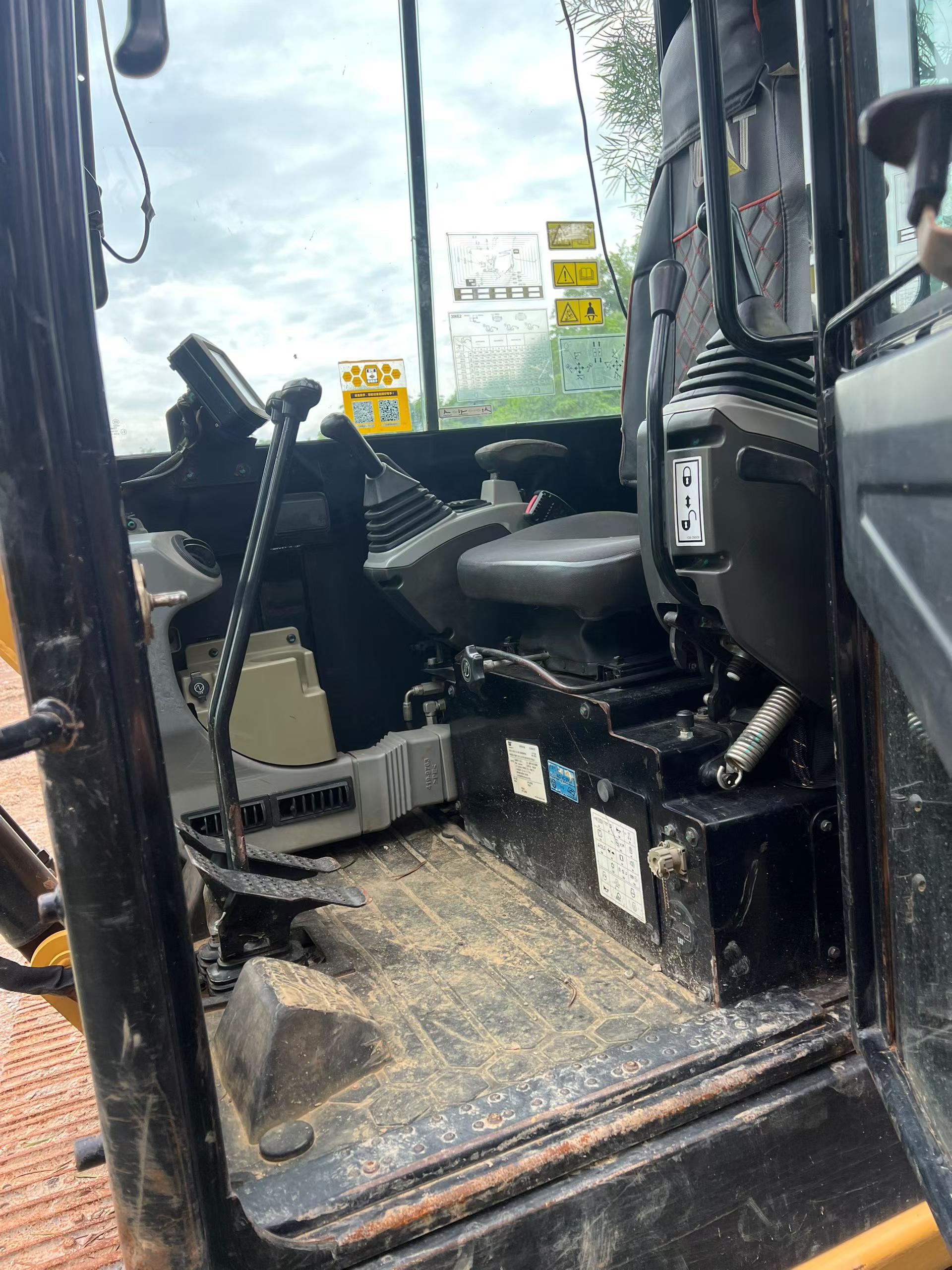 Buy Caterpillar 306D Used Excavator / 5