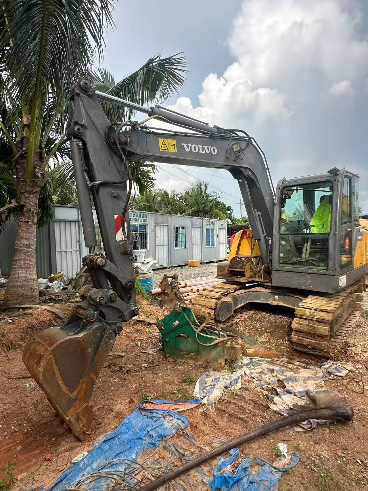 Buy Volvo EC75D Used Excavator / 3
