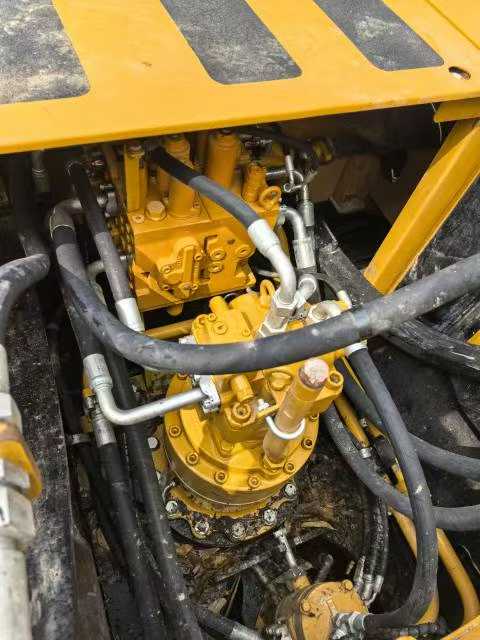 Купить Подержанный Экскаватор Sany SY215C / 4