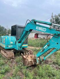 Buy Kobelco SK60 Used Excavator / 3 Buy Kobelco SK60 Used Excavator / 3