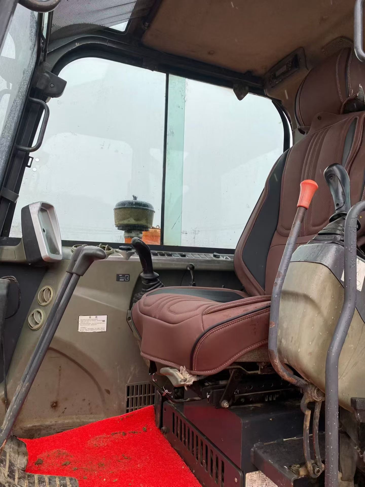 Buy Doosan DX55W Used Excavator / 5 Buy Doosan DX55W Used Excavator / 5