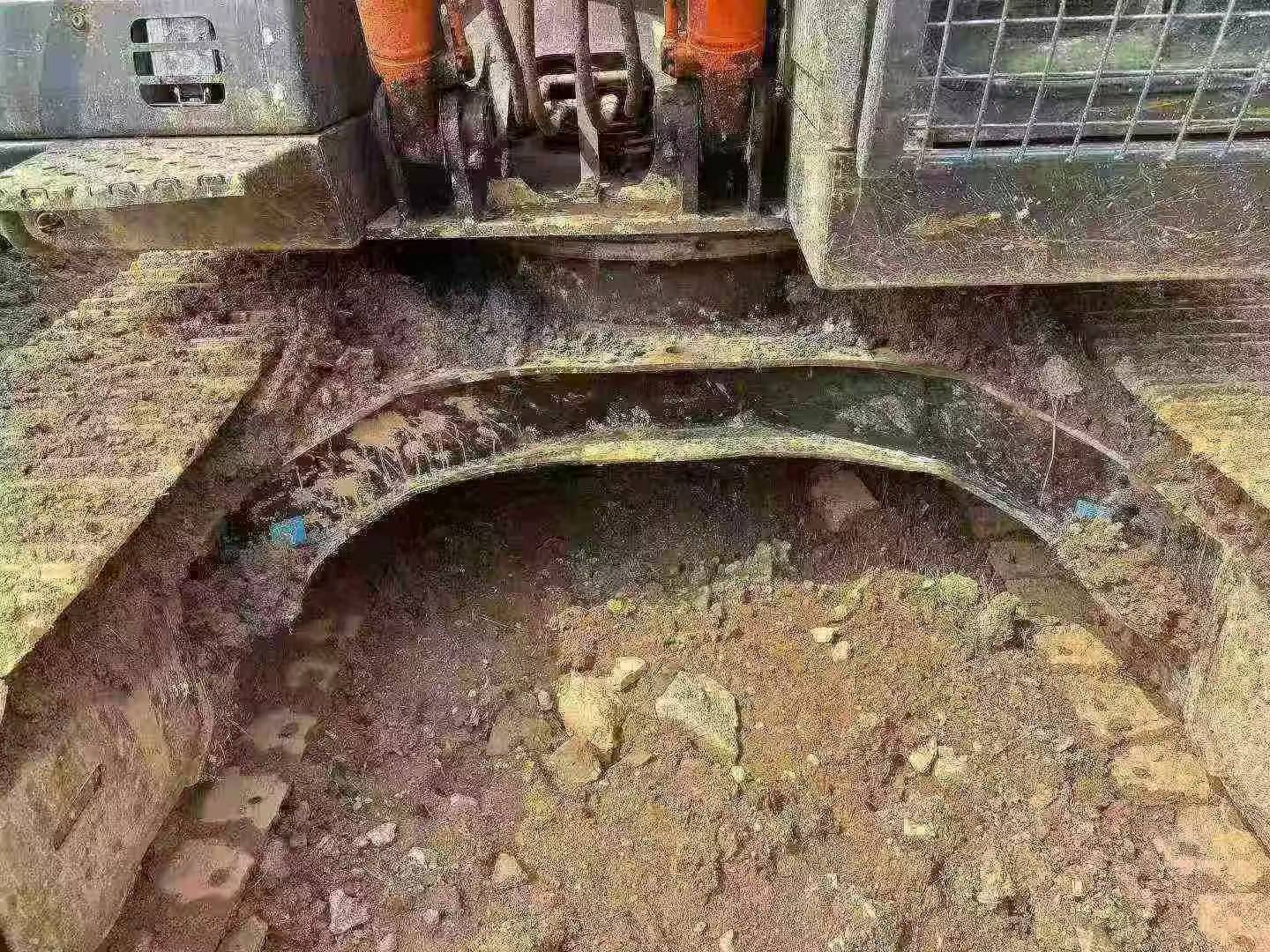 Buy Hitachi ZX130-5A Used Excavator / 6 Buy Hitachi ZX130-5A Used Excavator / 6