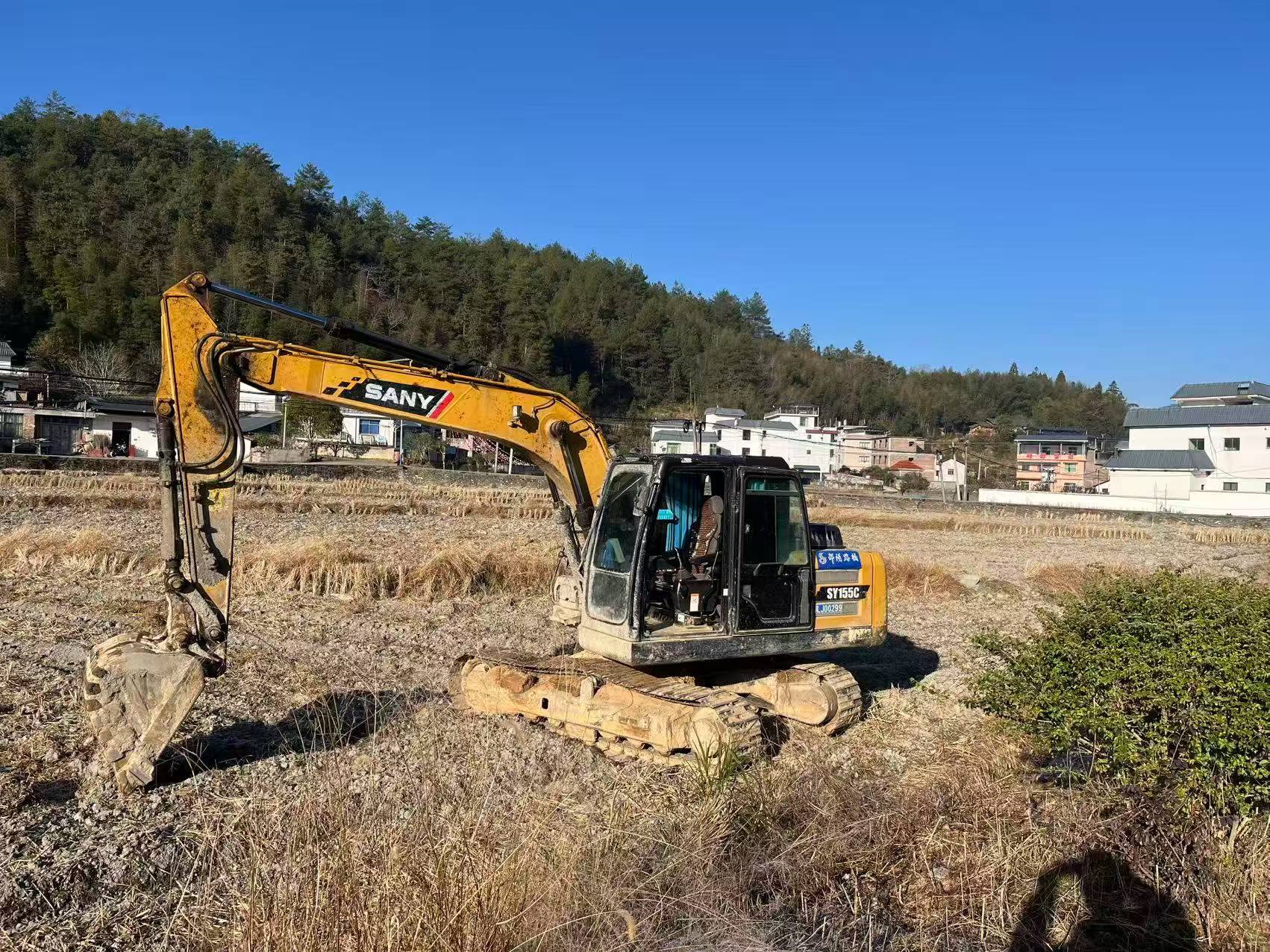 Buy Sany SY135 Used Excavator / 6