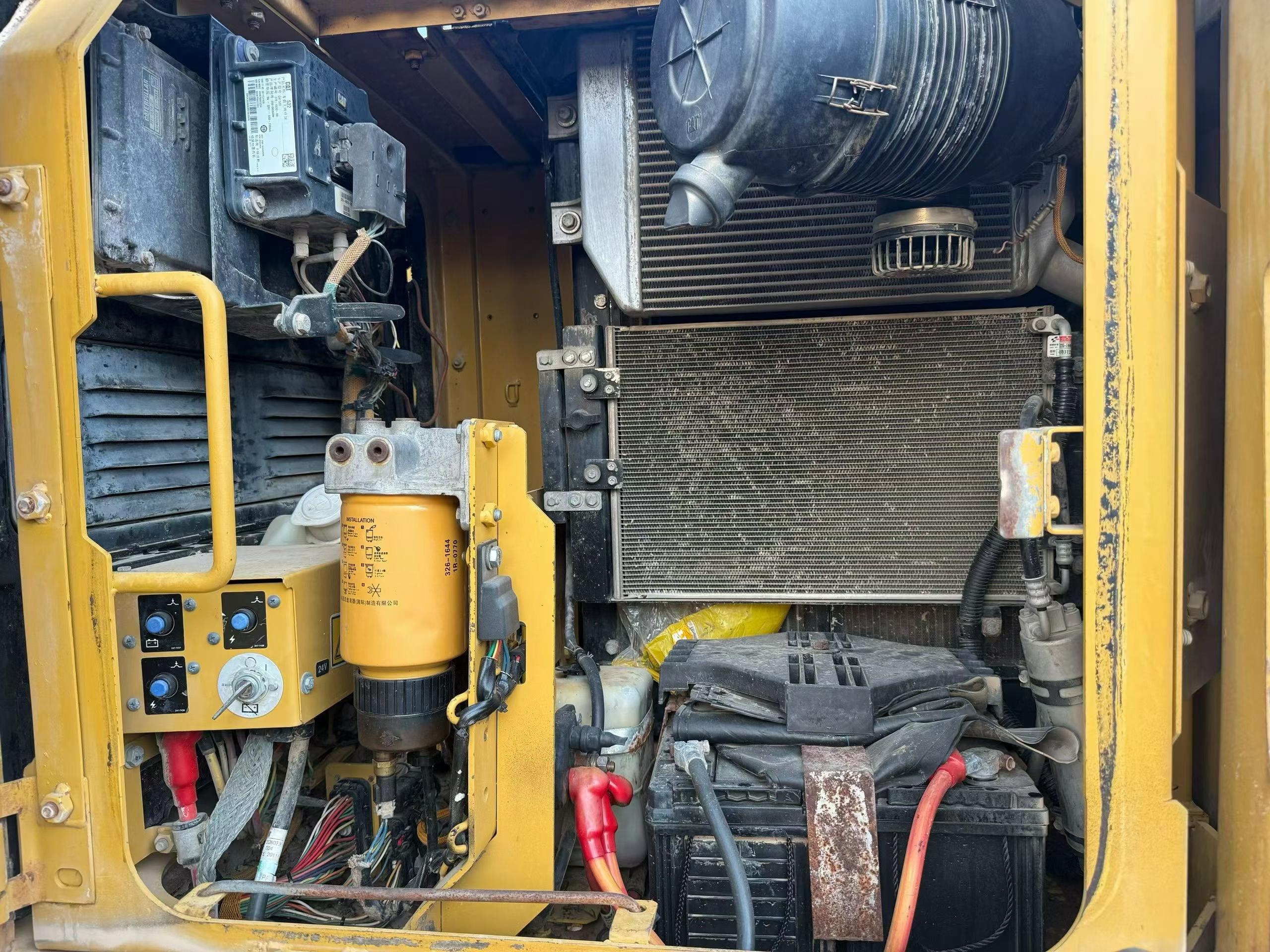 Buy Caterpillar 312D Used Excavator / 8
