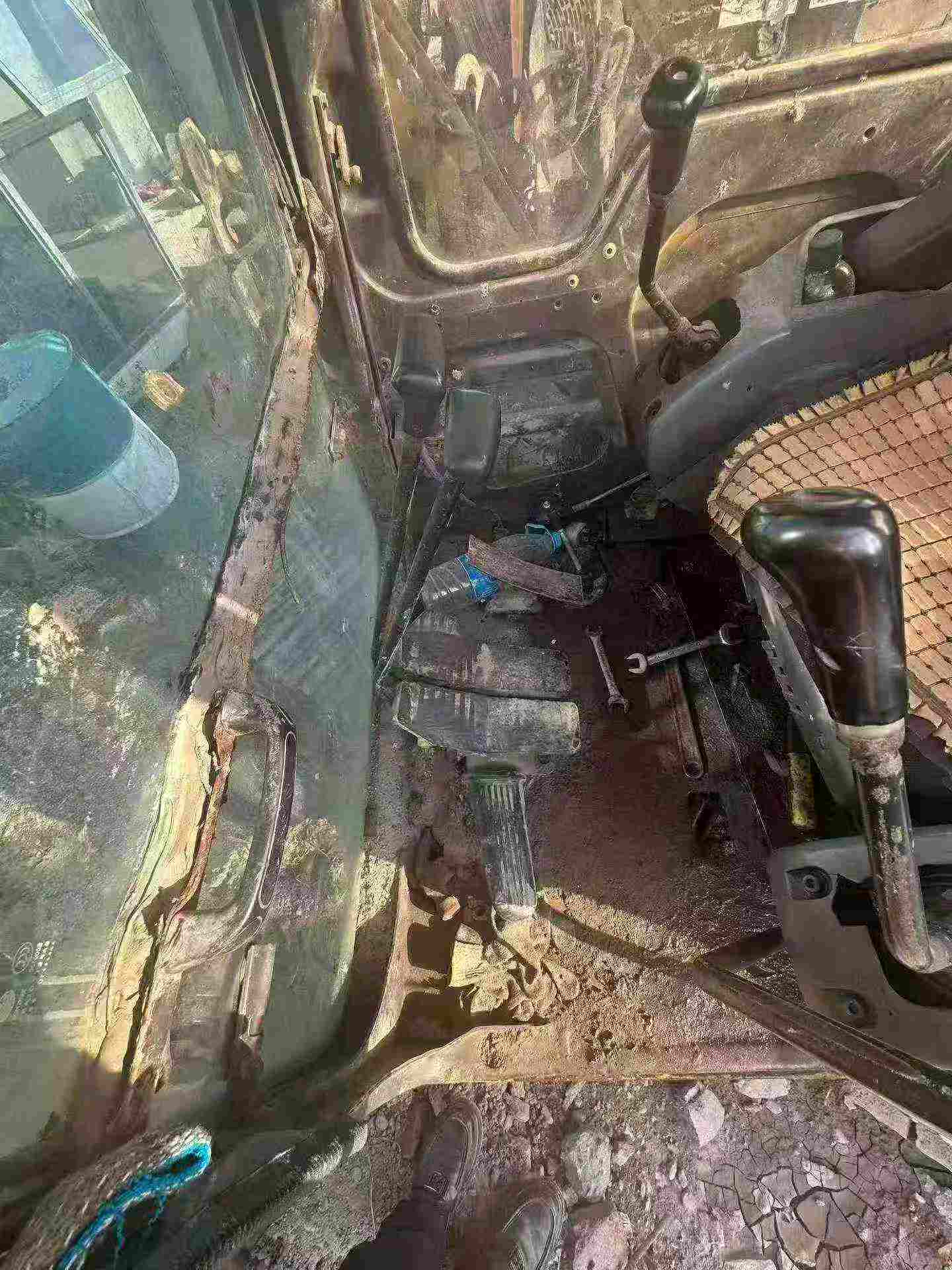 Buy Komatsu PC60 Used Excavator / 7 Buy Komatsu PC60 Used Excavator / 7