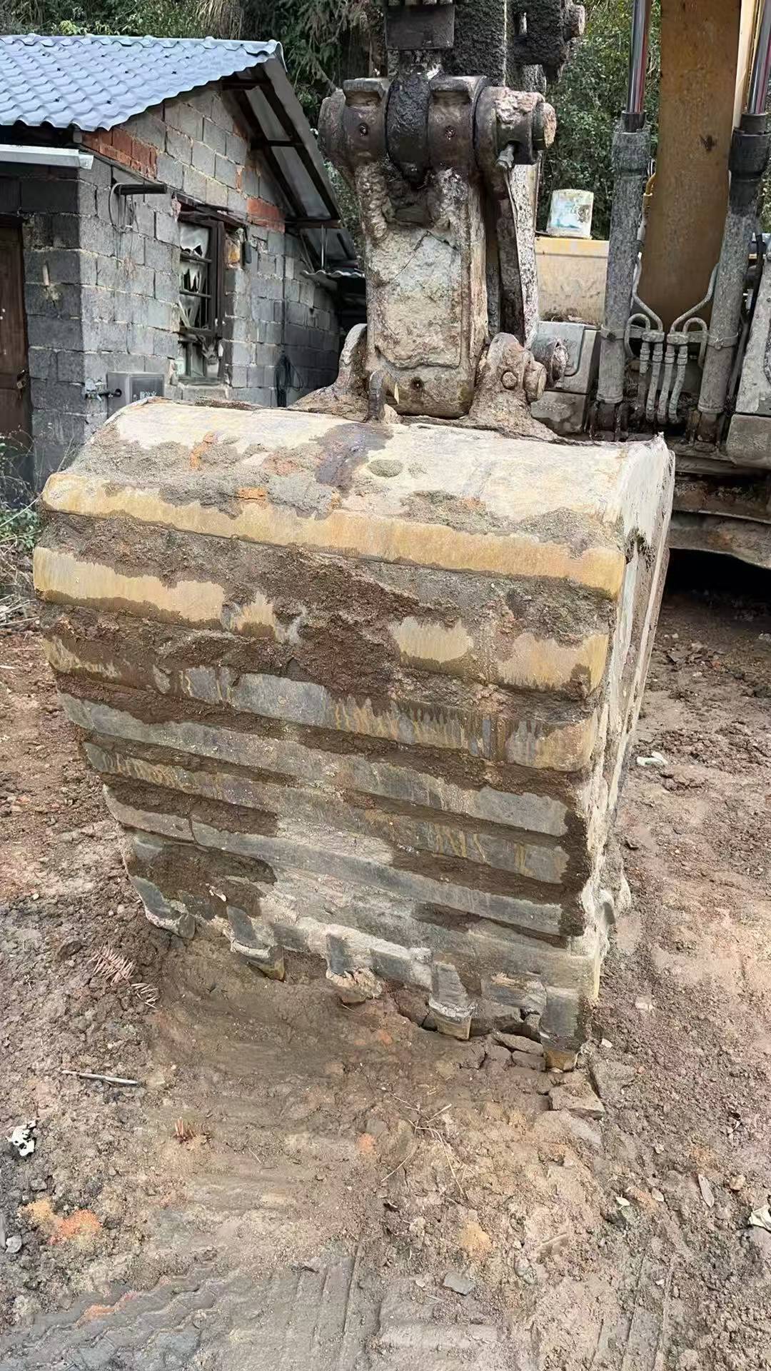 Buy Sany SY135 Used Excavator / 8