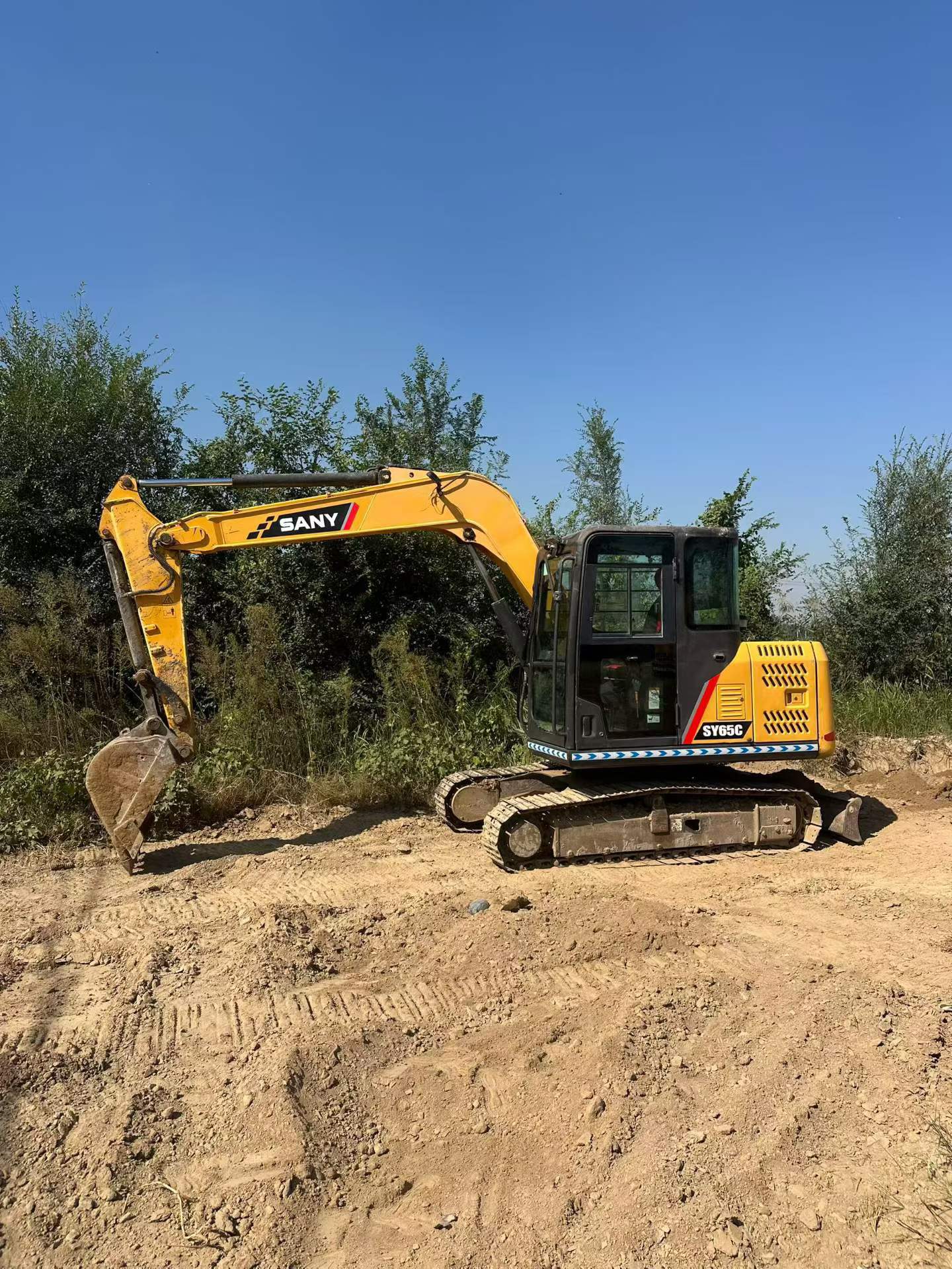 Buy Sany SY65C Used Excavator / 3 Buy Sany SY65C Used Excavator / 3