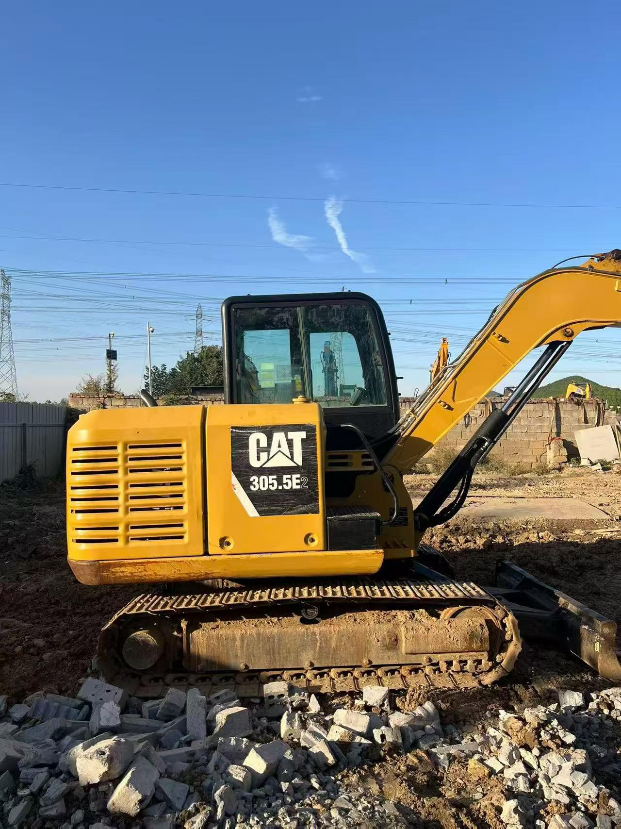 Buy Caterpillar 305.5 Used Excavator / 4 Buy Caterpillar 305.5 Used Excavator / 4