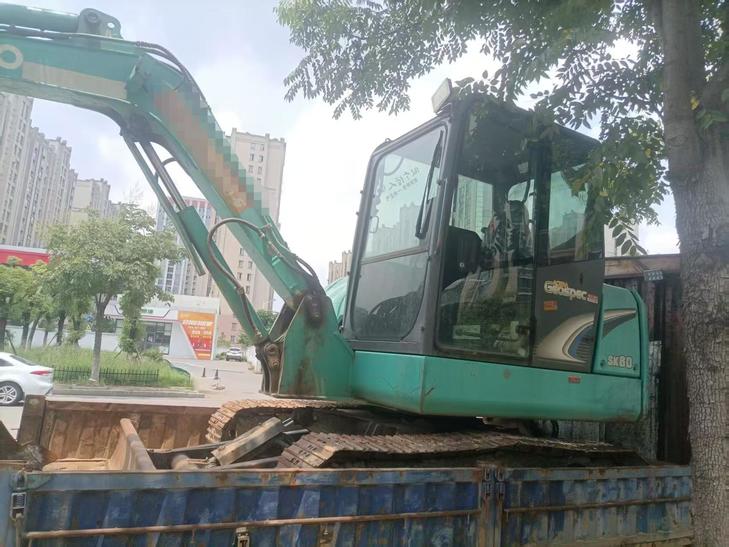 Buy Kobelco SK60 Used Excavator / 1