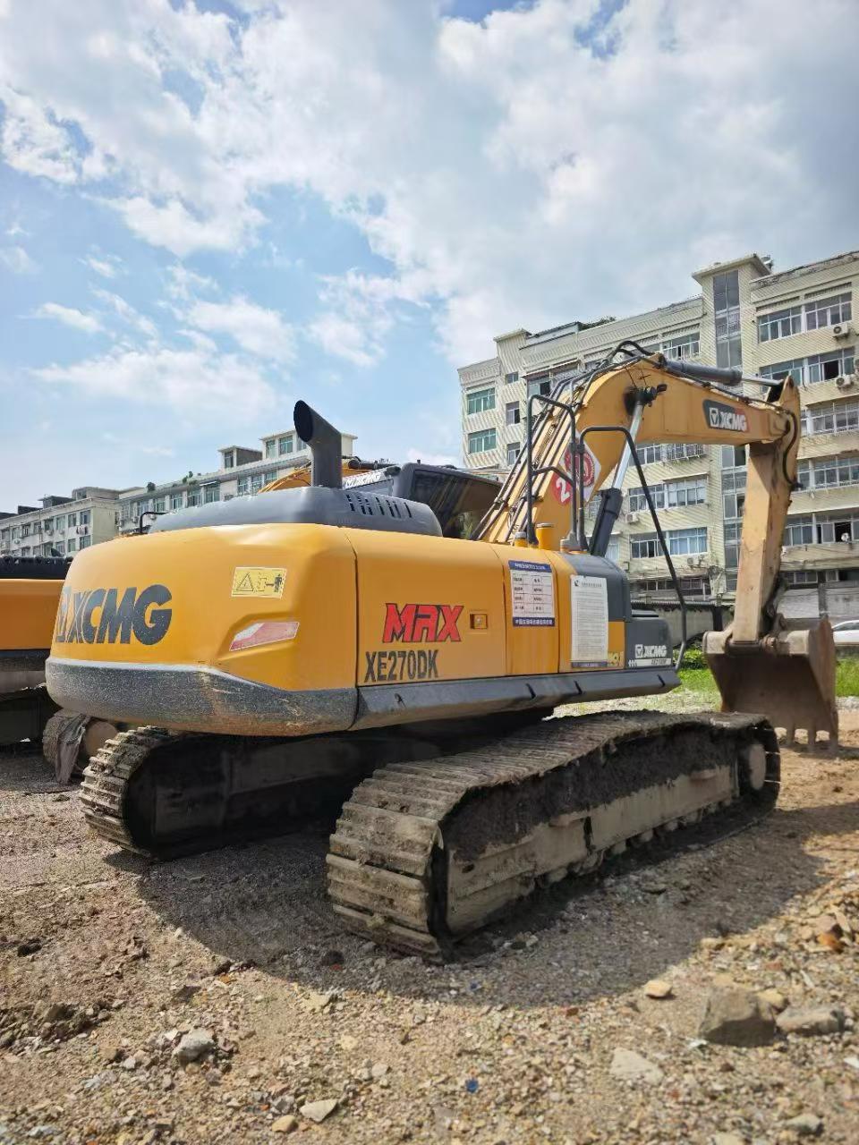 Buy XCMG XE270DK Used Excavator / 3