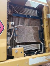Buy Caterpillar 323 Used Excavator / 6 Buy Caterpillar 323 Used Excavator / 6