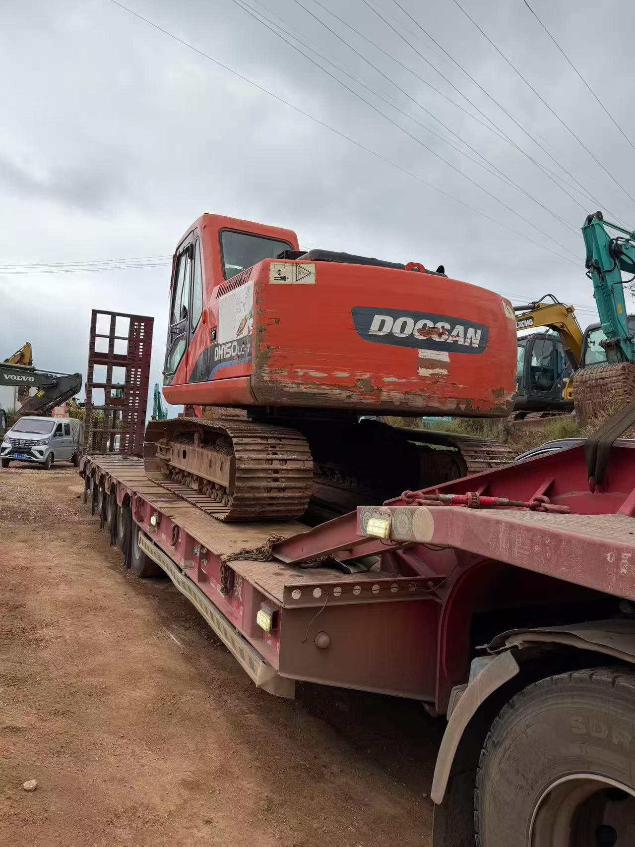 Buy Doosan DH150 Used Excavator / 2 Buy Doosan DH150 Used Excavator / 2
