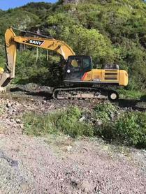 Buy Sany SY245H Used Excavator / 4 Buy Sany SY245H Used Excavator / 4