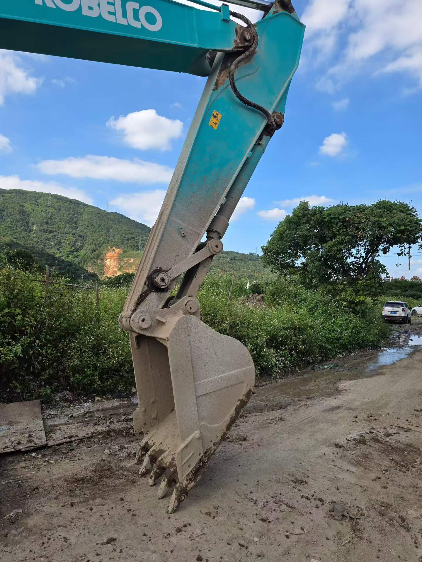 Buy Kobelco SK2008 Used Excavator / 4 Buy Kobelco SK2008 Used Excavator / 4