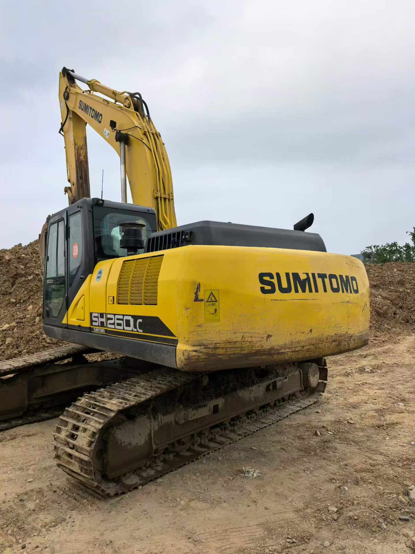 Buy Sumitomo S260 Used Excavator / 2