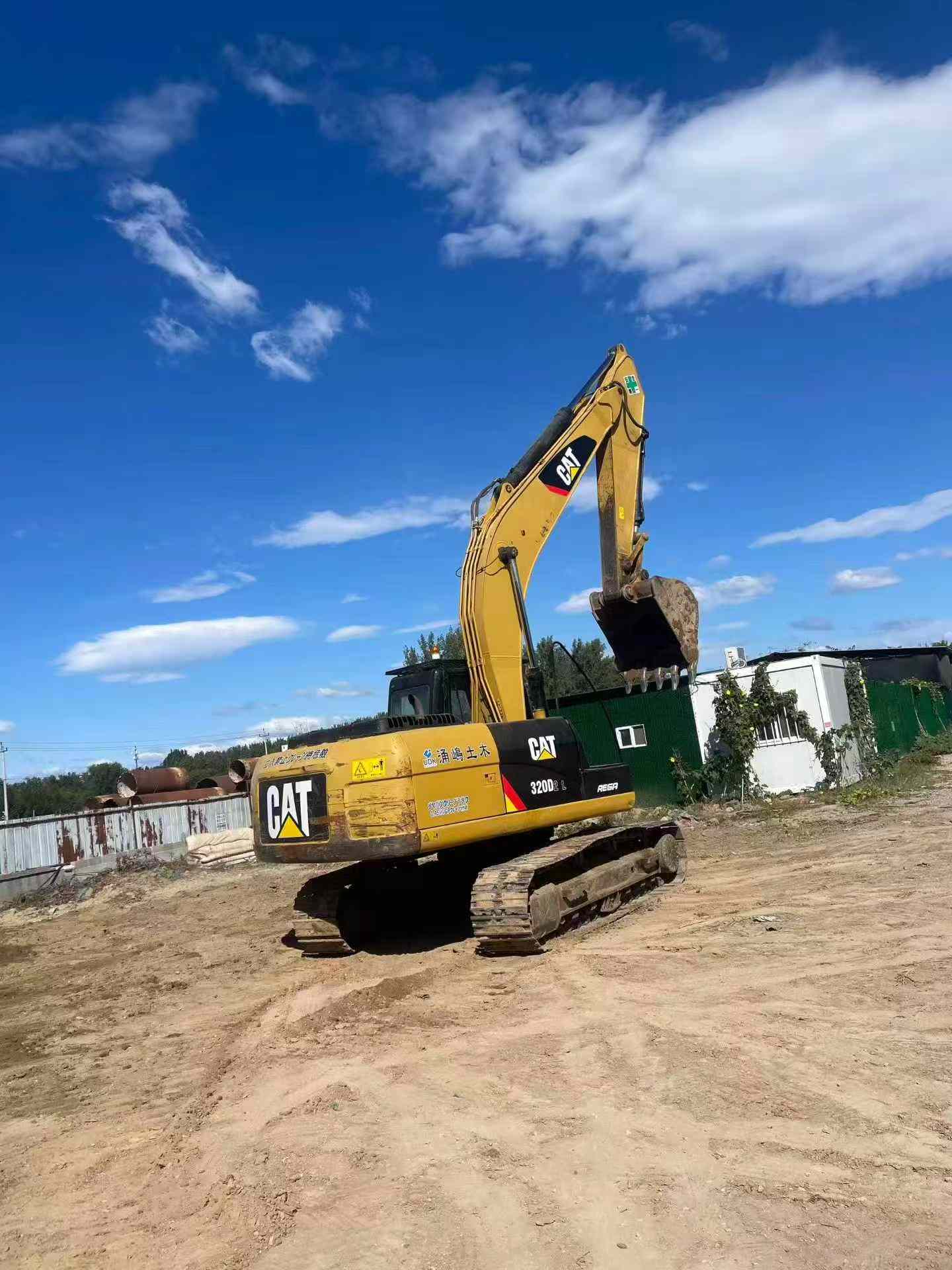 Buy Caterpillar 320A Used Excavator / 3 Buy Caterpillar 320A Used Excavator / 3