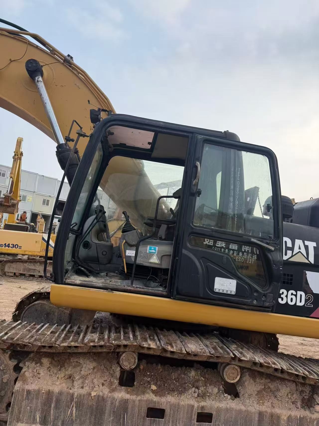 Buy Caterpillar 336E Used Excavator / 5