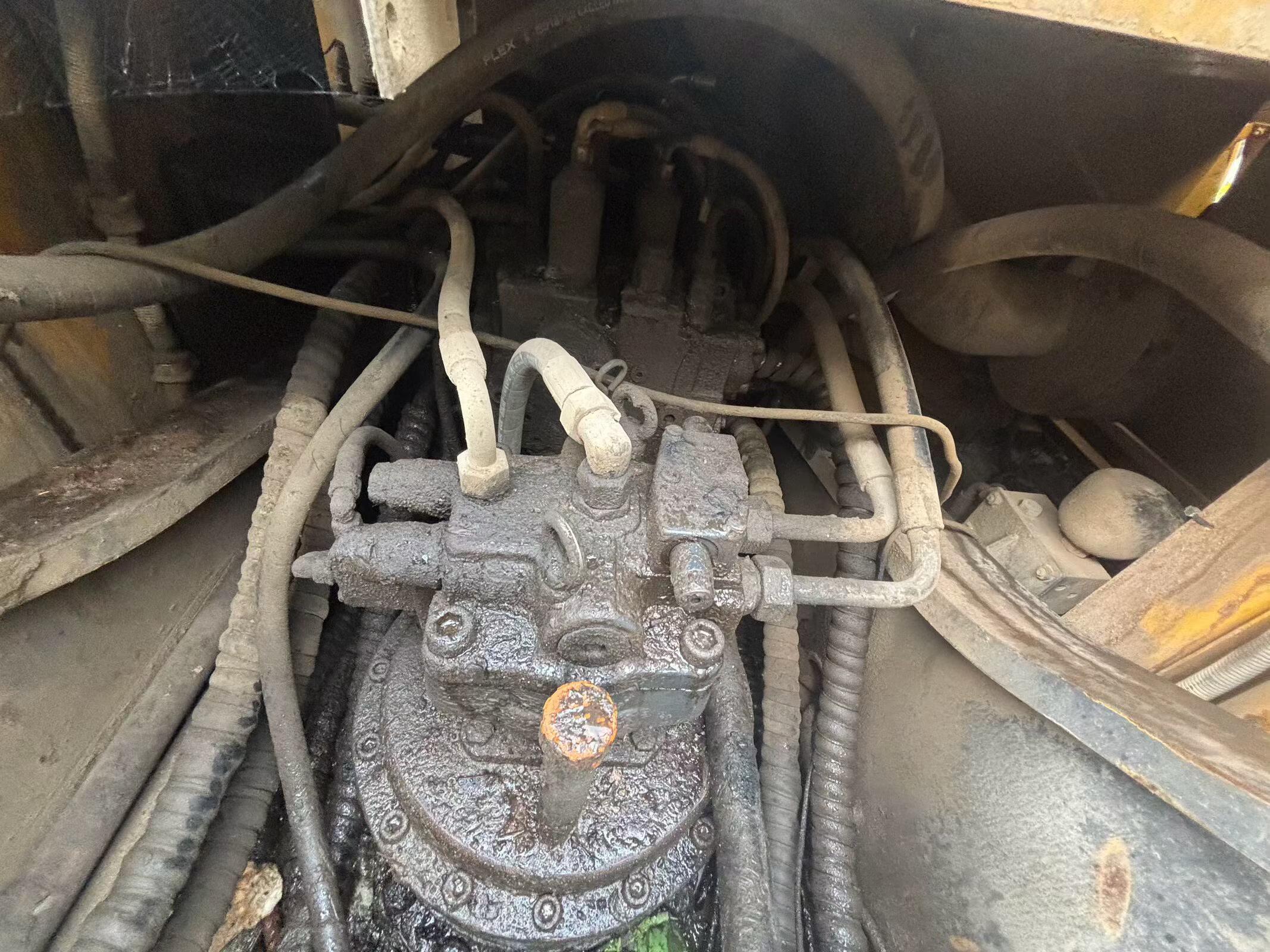 Buy XCMG XE370 Used Excavator / 4