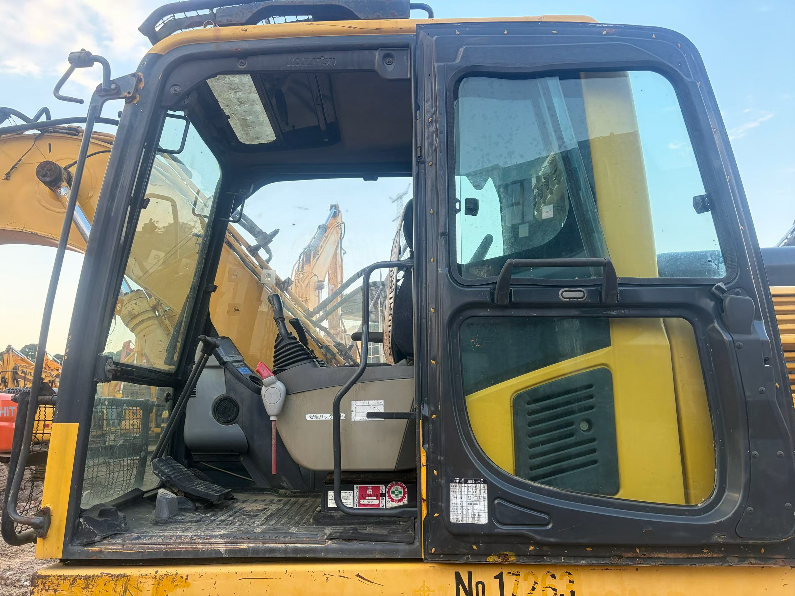 Buy Komatsu PC120-8 Used Excavator / 3 Buy Komatsu PC120-8 Used Excavator / 3