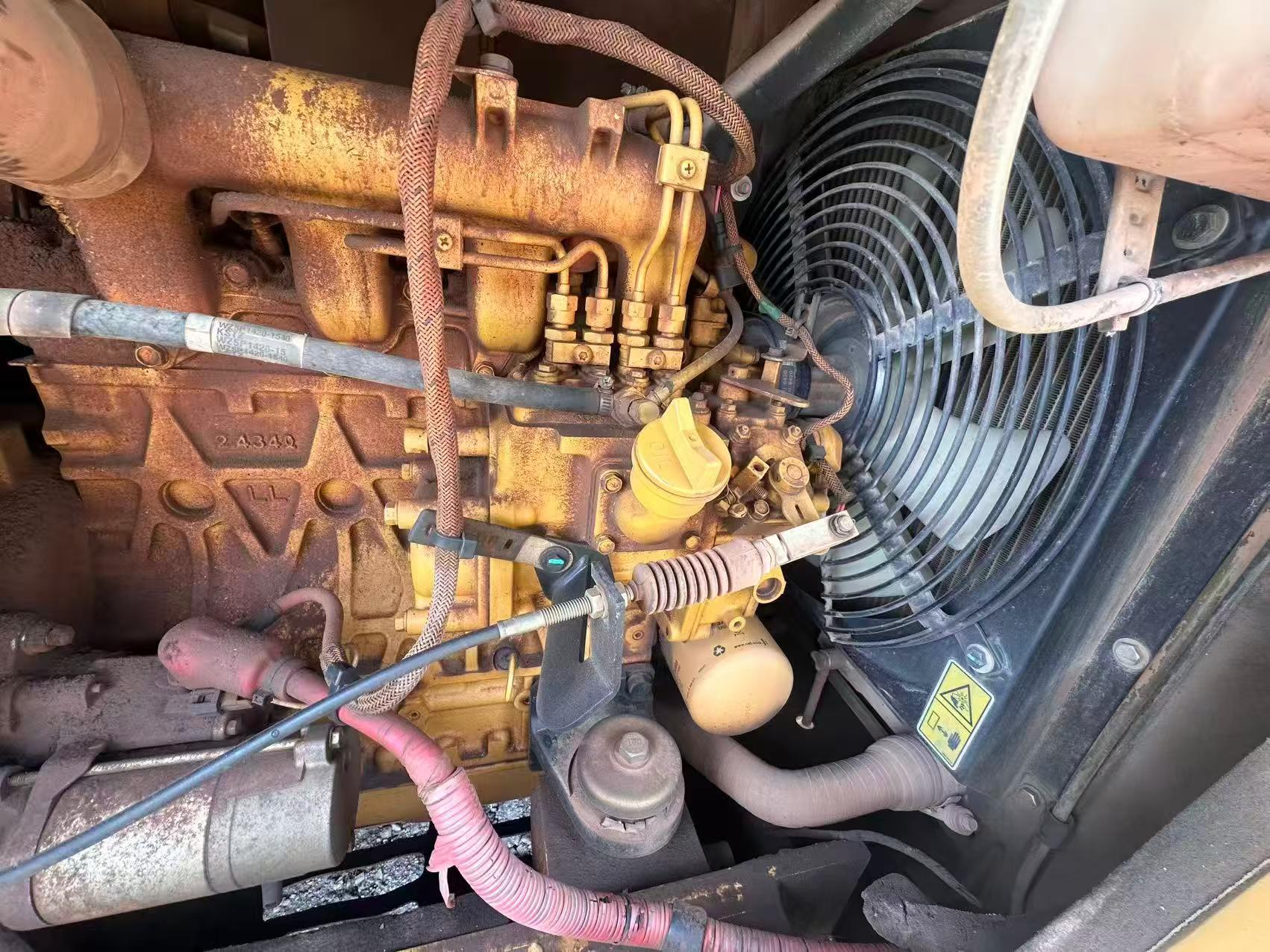 Buy Caterpillar 305.5 Used Excavator / 5 Buy Caterpillar 305.5 Used Excavator / 5