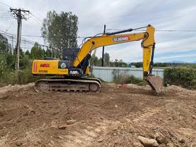 Buy XCMG XE150D Used Excavator / 4 Buy XCMG XE150D Used Excavator / 4