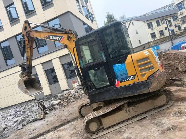 Buy Sany SY55 Used Excavator / 1