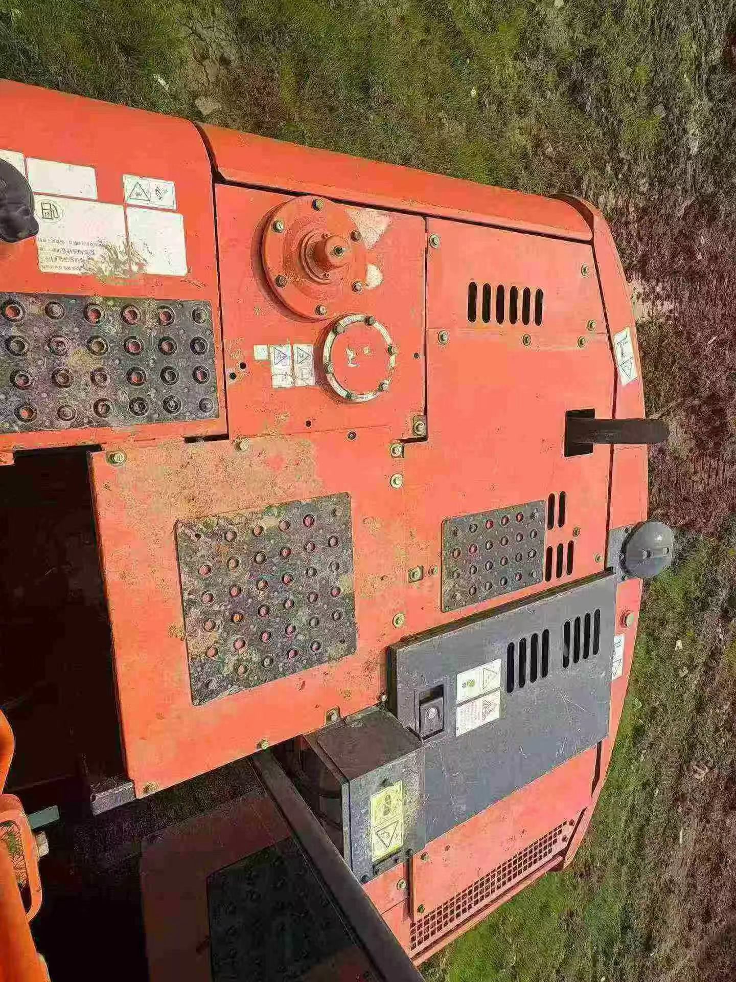 Buy Hitachi ZX130-5A Used Excavator / 5 Buy Hitachi ZX130-5A Used Excavator / 5