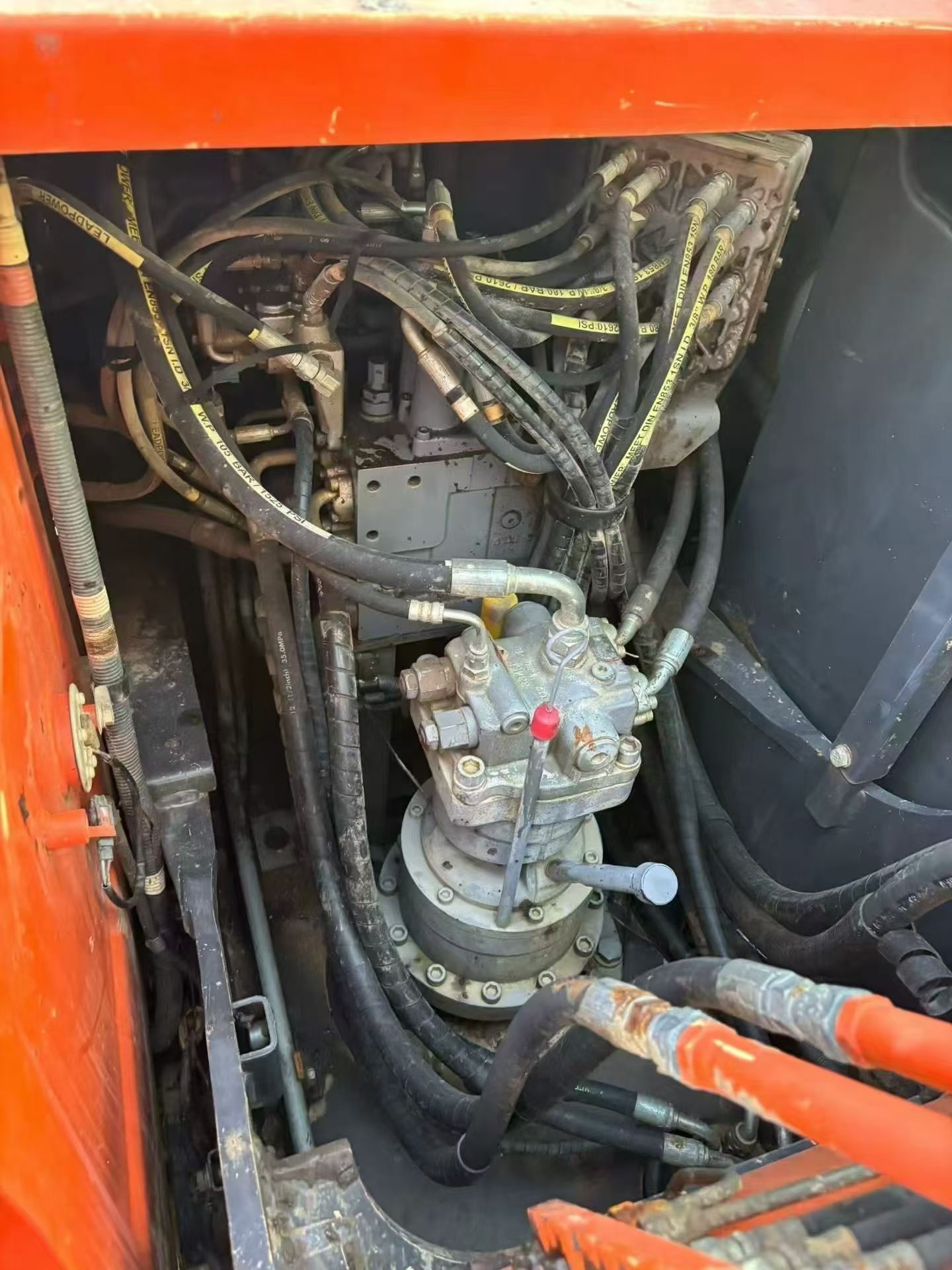 Acheter Pelle Hitachi ZX130-5A d'occasion / 4