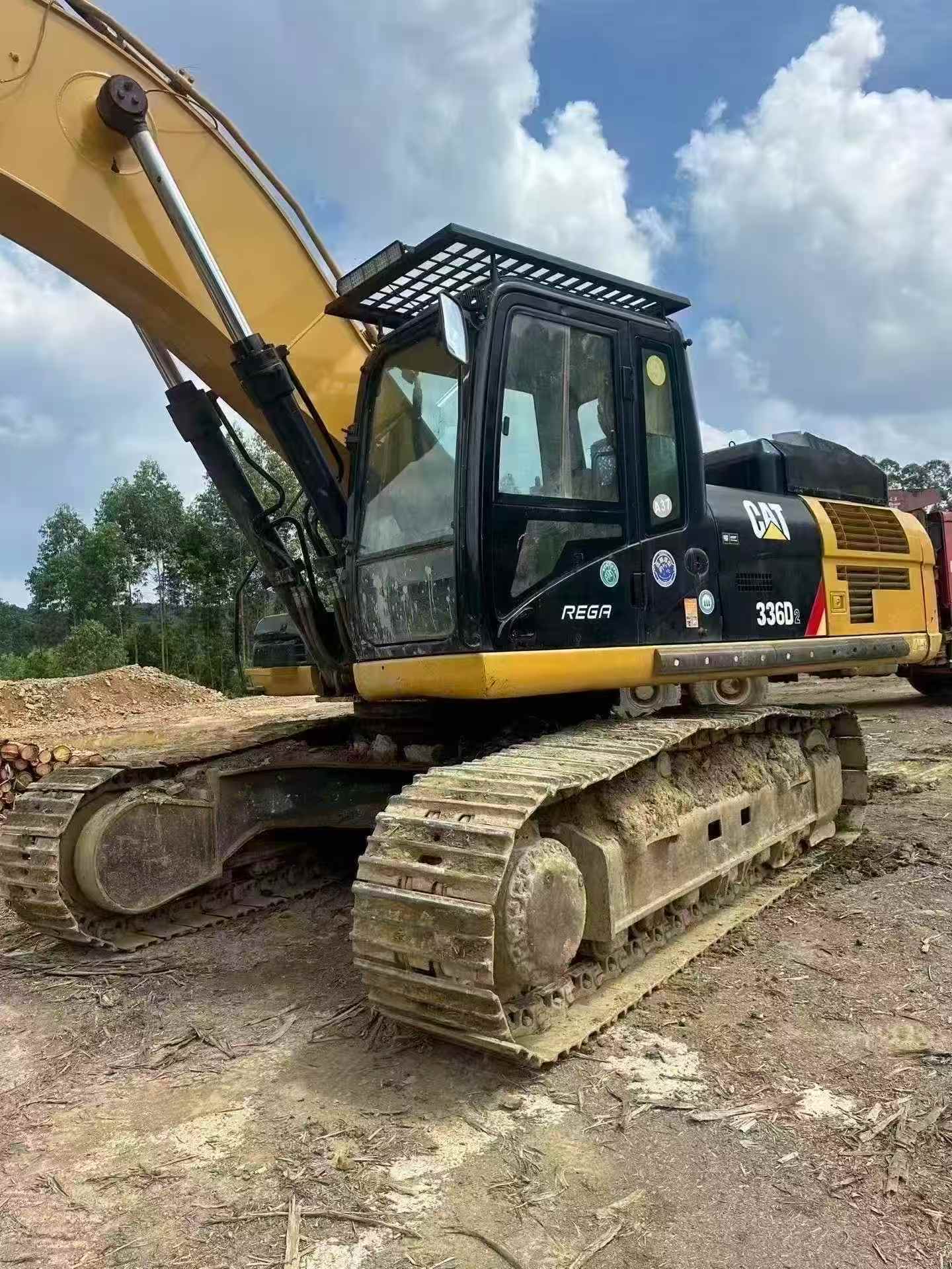 Buy Caterpillar 336E Used Excavator / 2