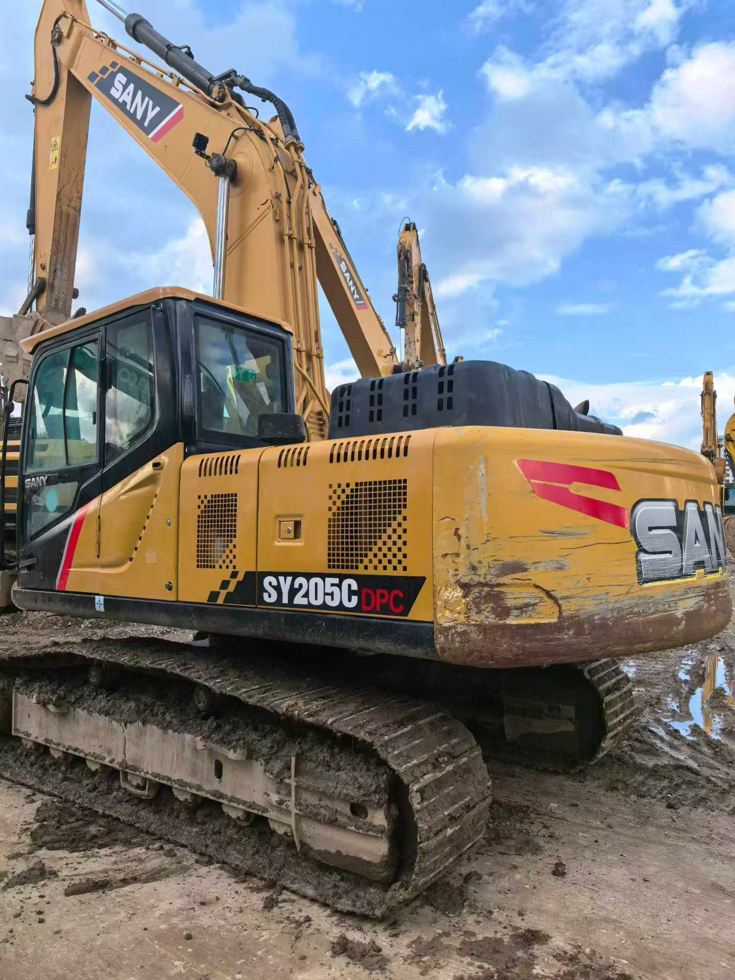 Buy Sany SY205C Used Excavator / 9 Buy Sany SY205C Used Excavator / 9