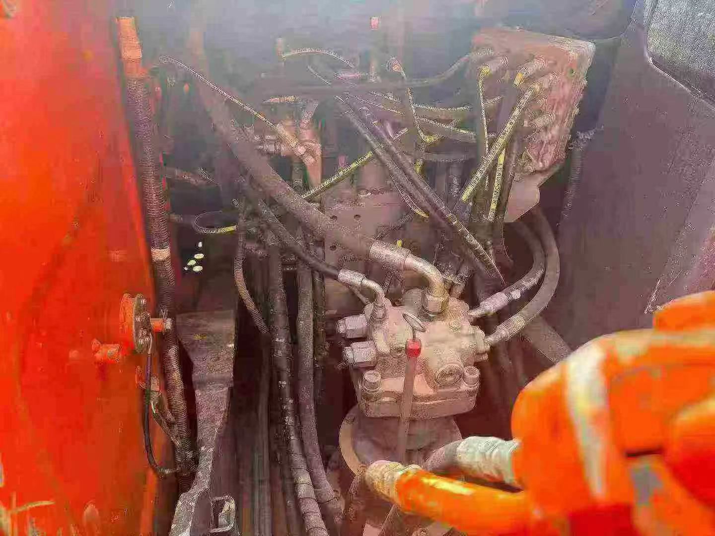 Buy Hitachi ZX130-5A Used Excavator / 3 Buy Hitachi ZX130-5A Used Excavator / 3