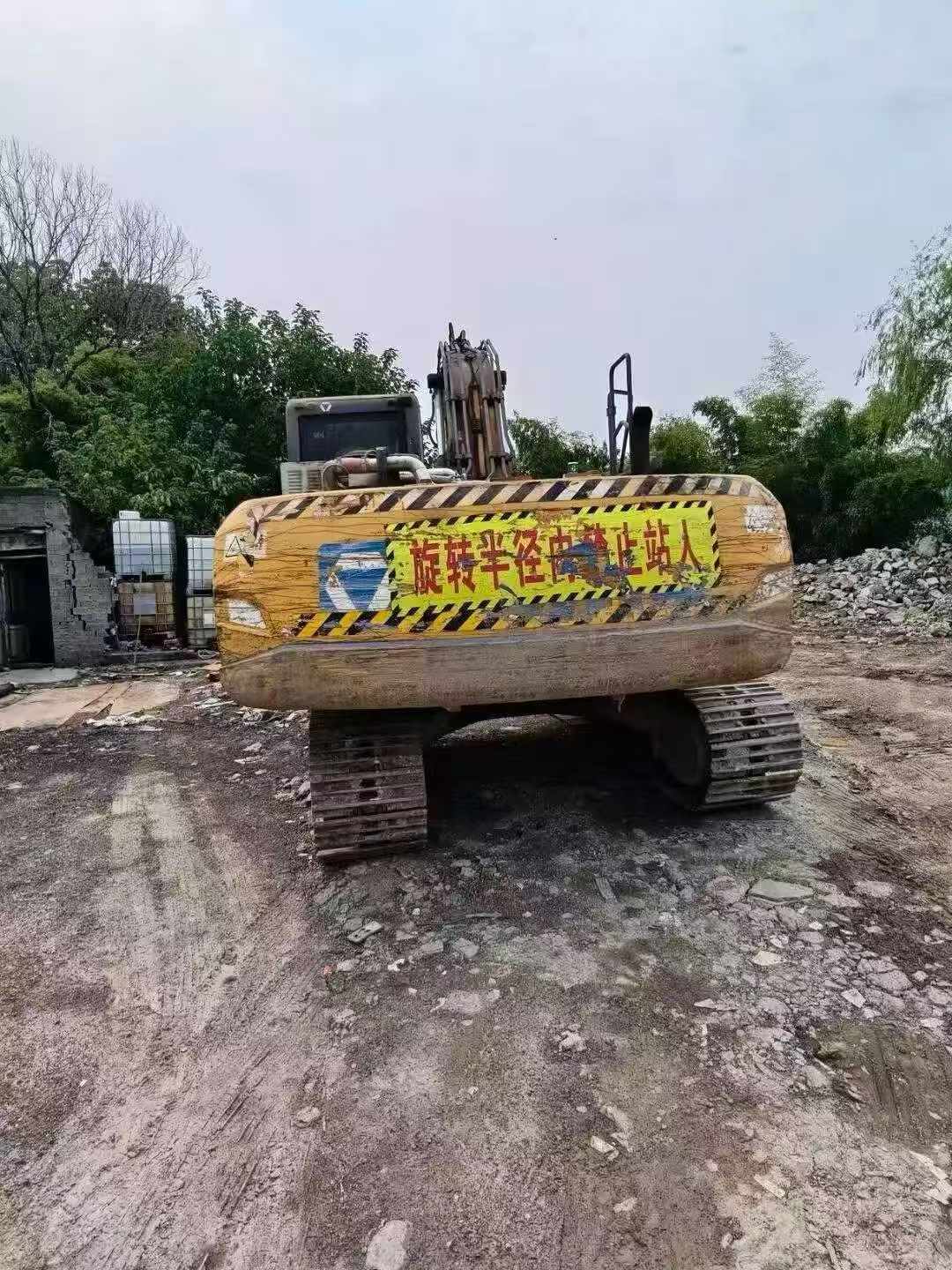 Buy XCMG XE200D Used Excavator / 2 Buy XCMG XE200D Used Excavator / 2
