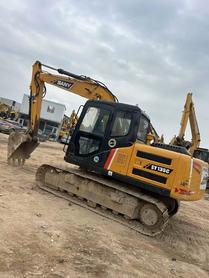 Buy Sany SY135 Used Excavator / 3 Buy Sany SY135 Used Excavator / 3