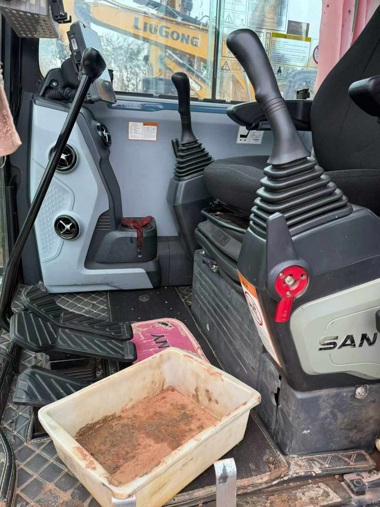 Buy Sany SY60 Used Excavator / 9